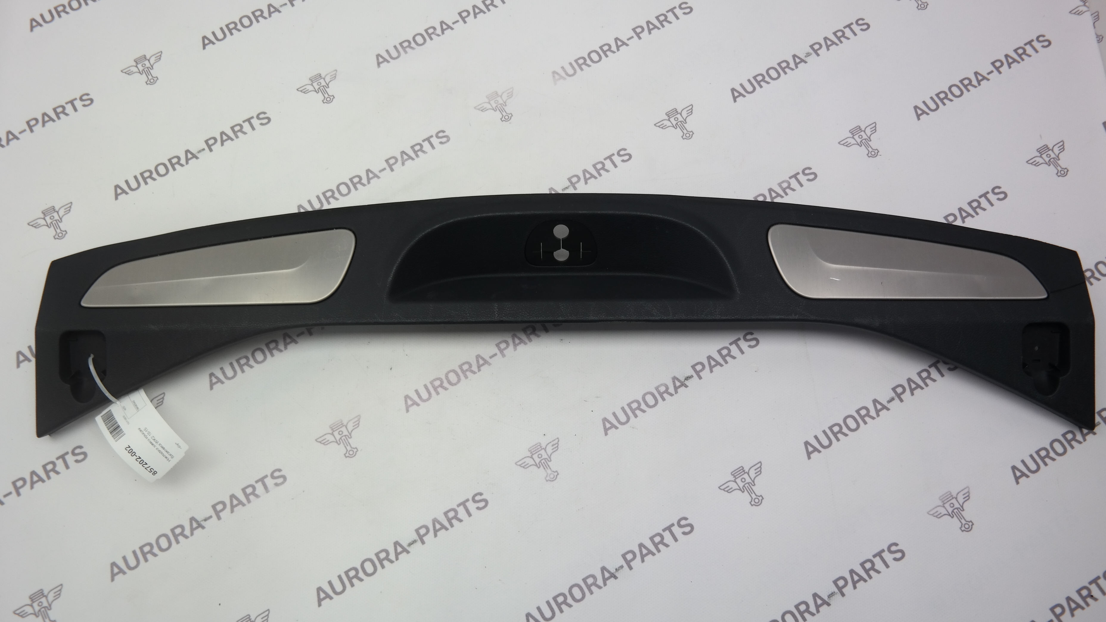 Накладка замка крышки багажника Jeep Grand Cherokee