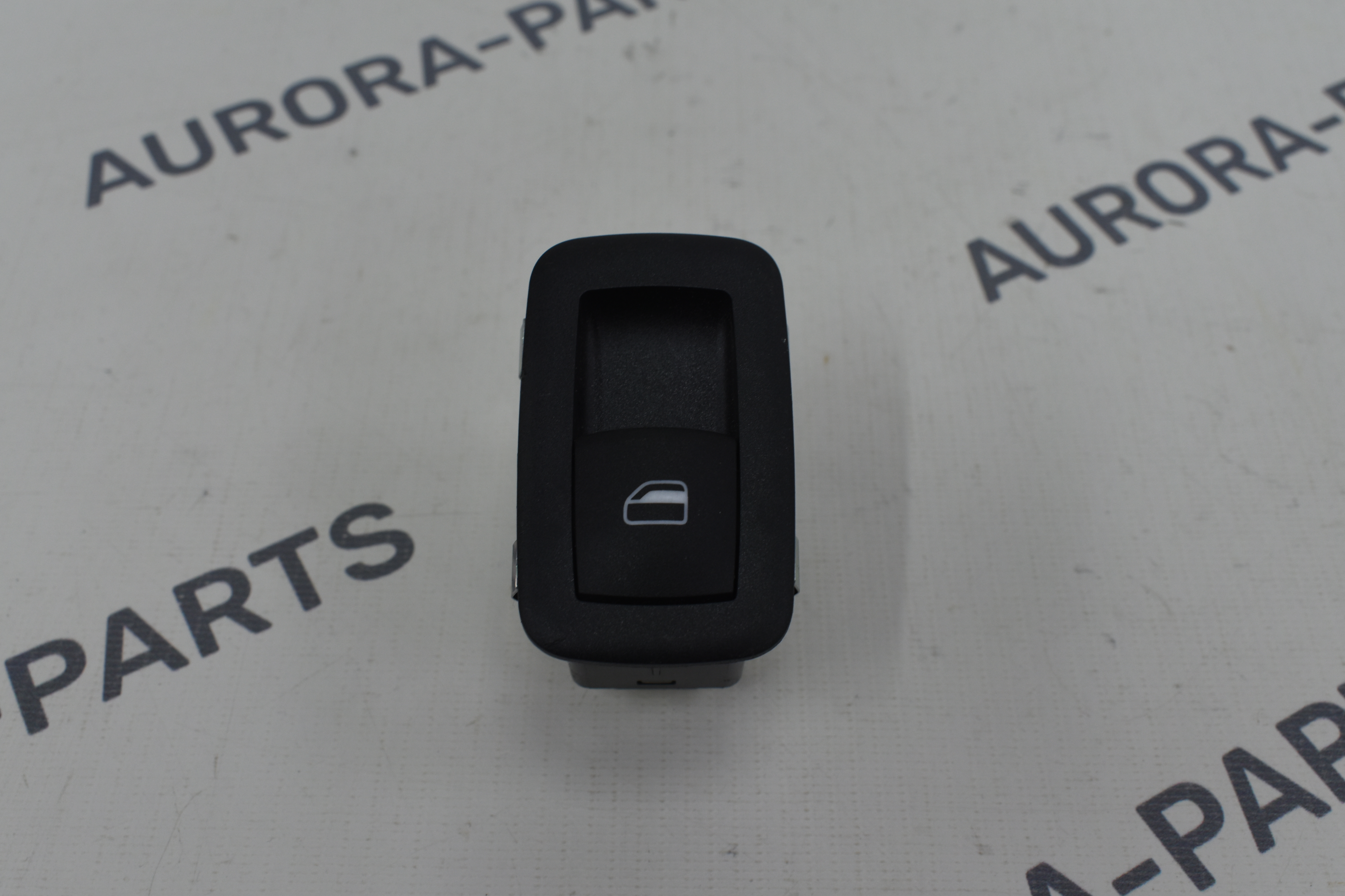 Кнопка стеклоподъемника Jeep Grand Cherokee