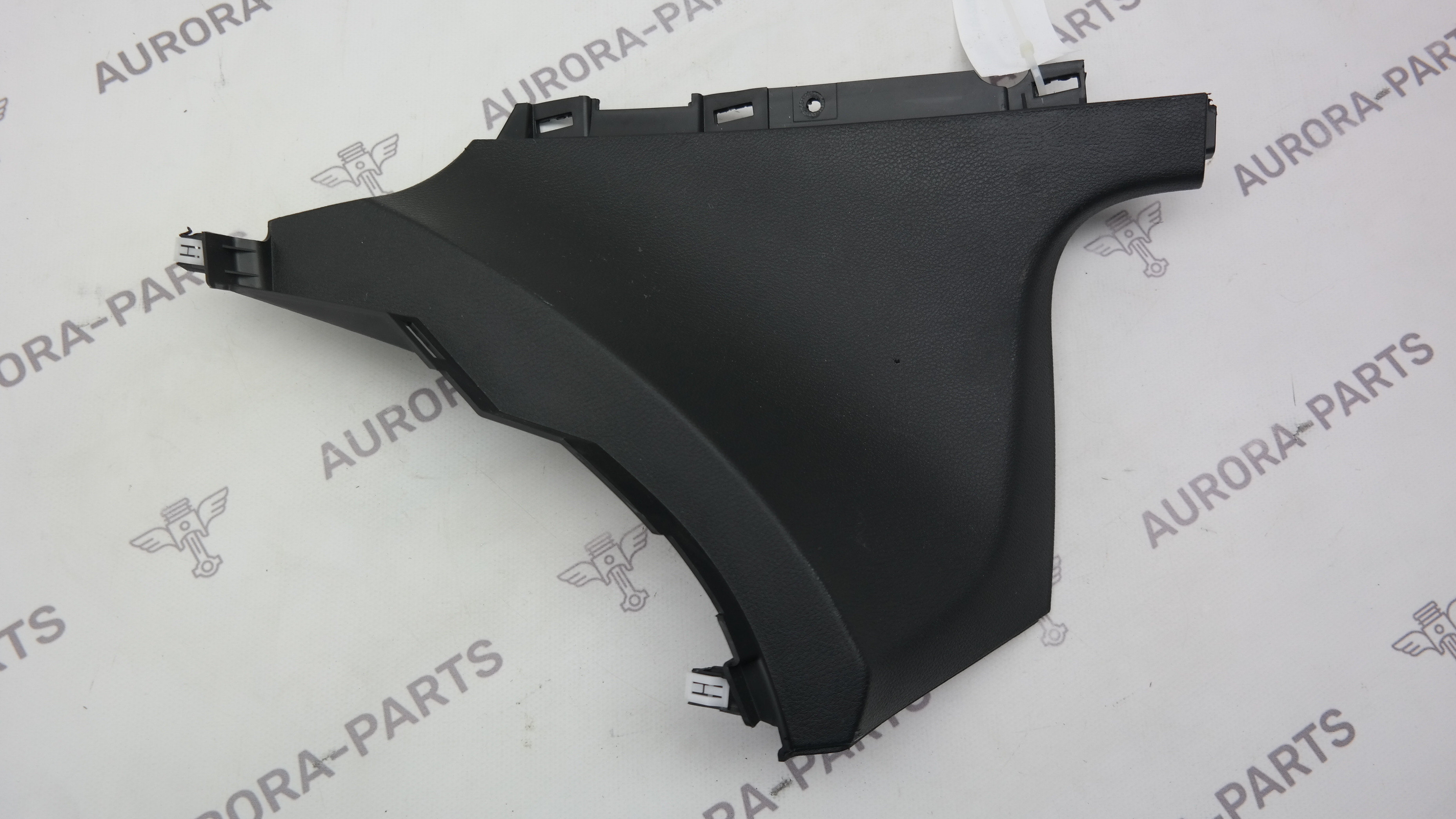 Накладка торпеды нижняя RH Jeep Grand Cherokee