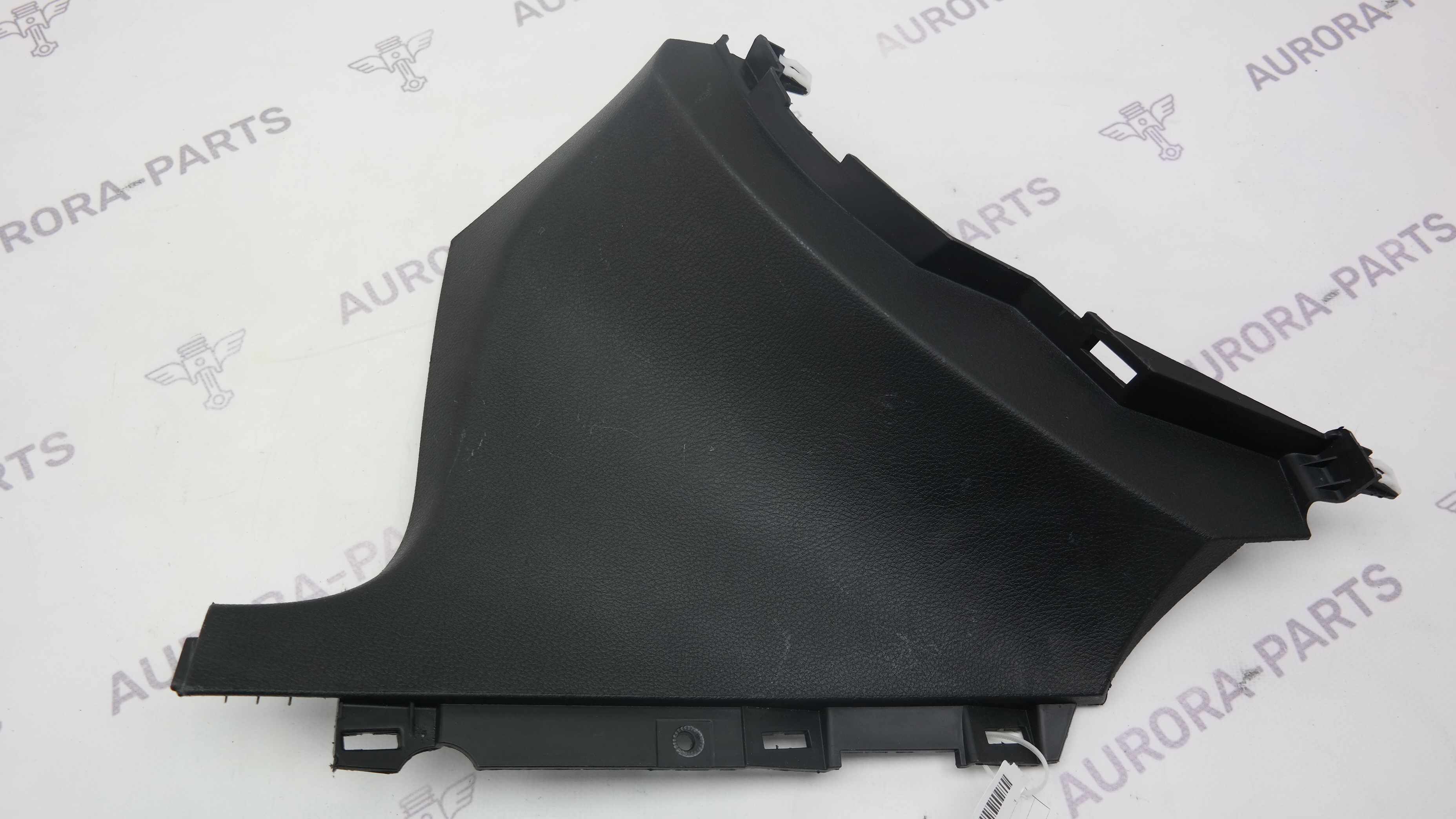 Накладка торпеды нижняя RH Jeep Grand Cherokee