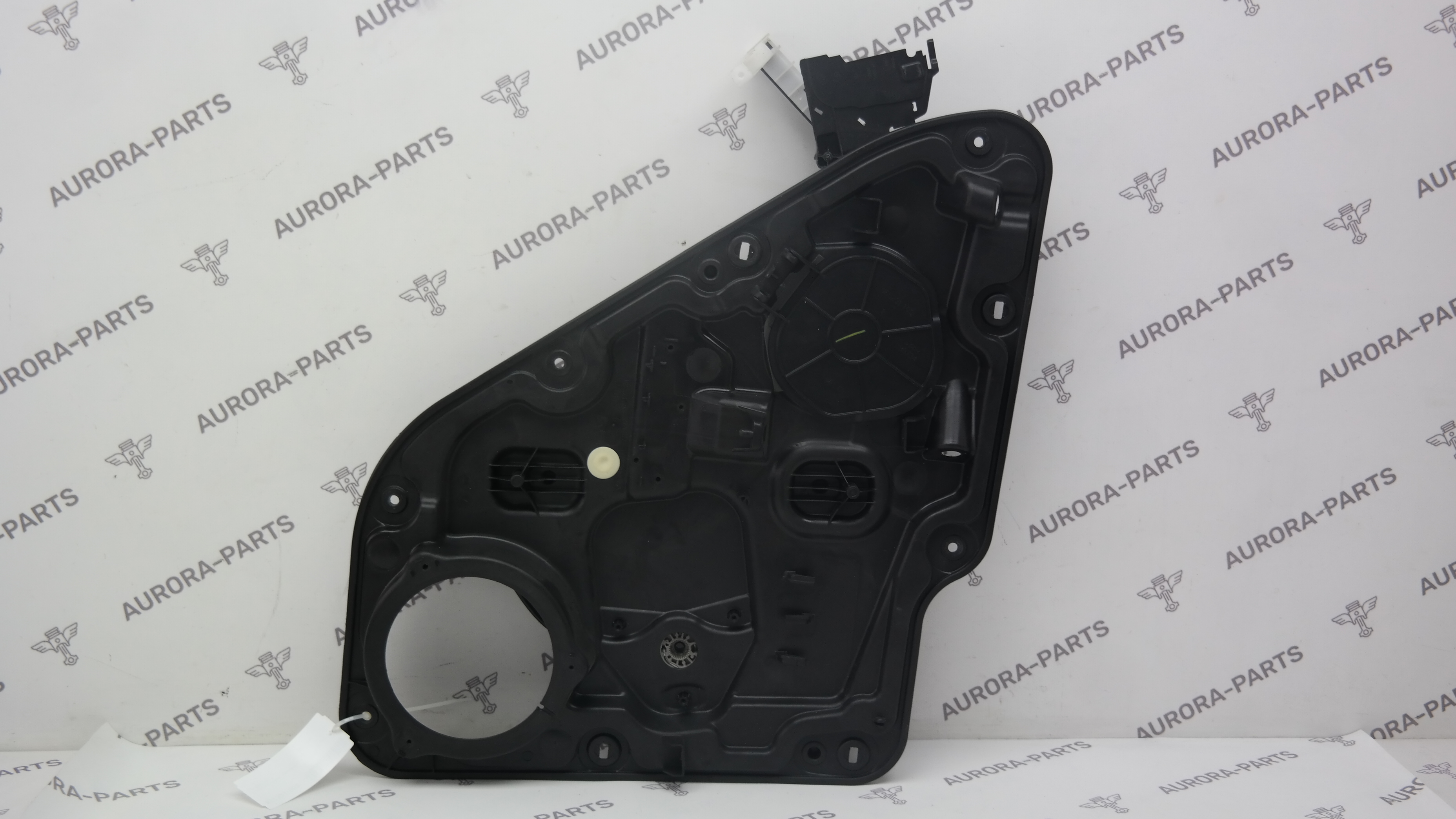 Стеклоподъемник задней двери LH Jeep Grand Cherokee