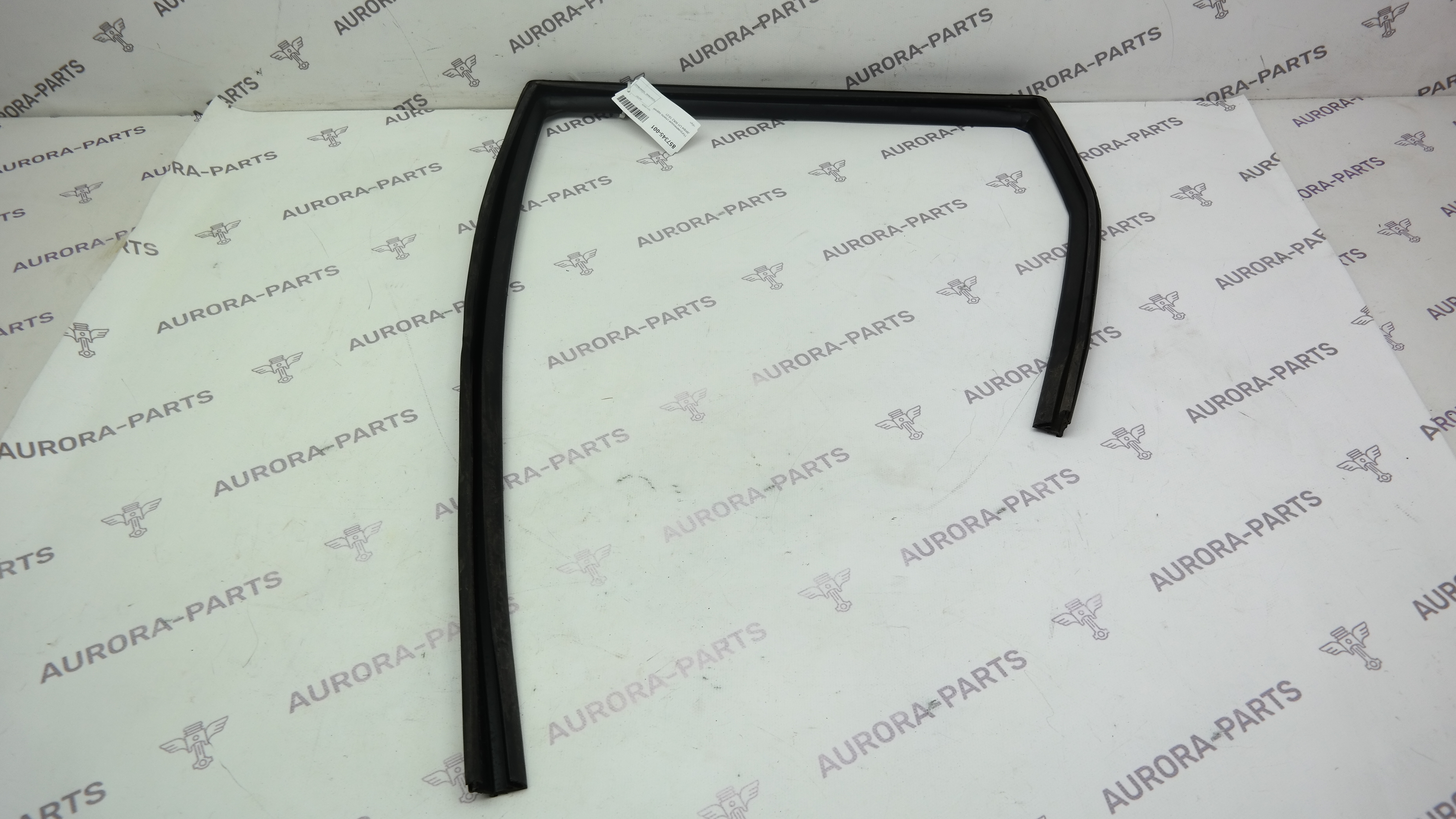 Направляющая стекла задней двери LH Jeep Grand Cherokee