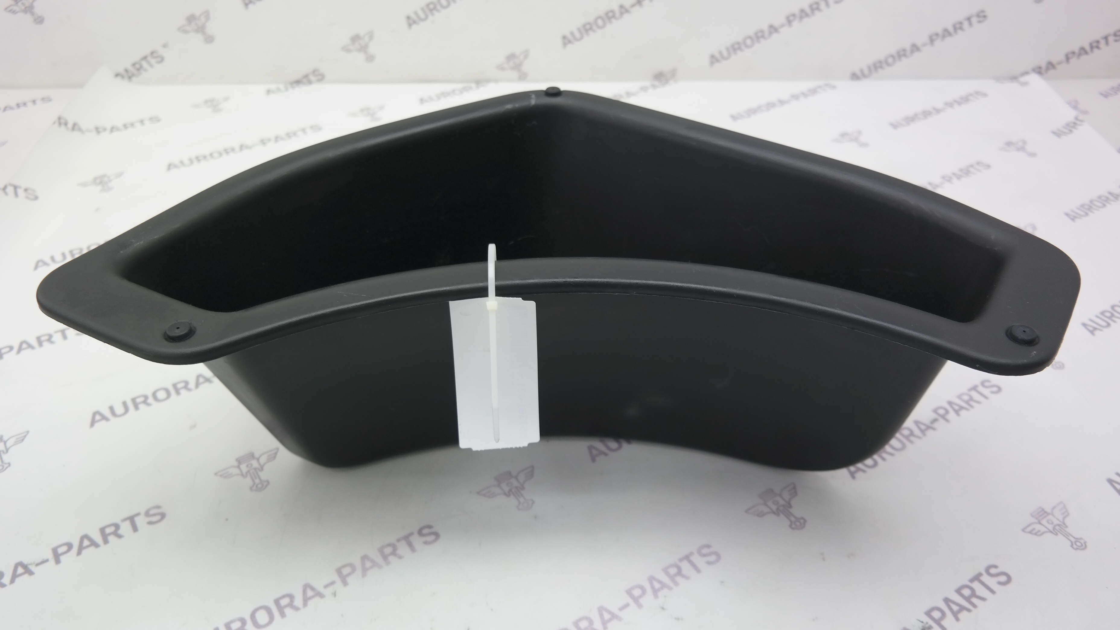 Ниша багажника для мелочей LH Jeep Grand Cherokee