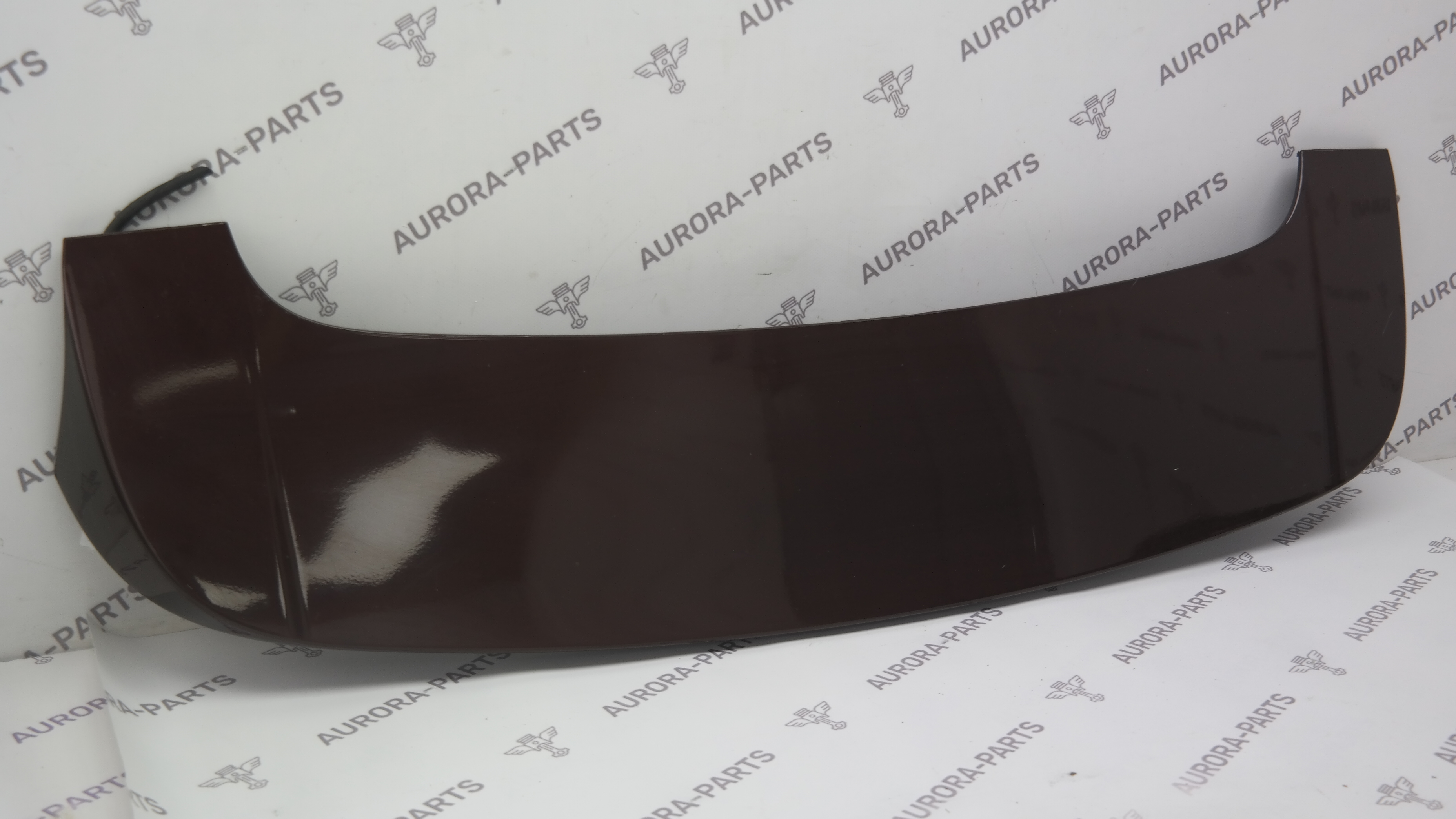 Спойлер крышки багажника Jeep Grand Cherokee