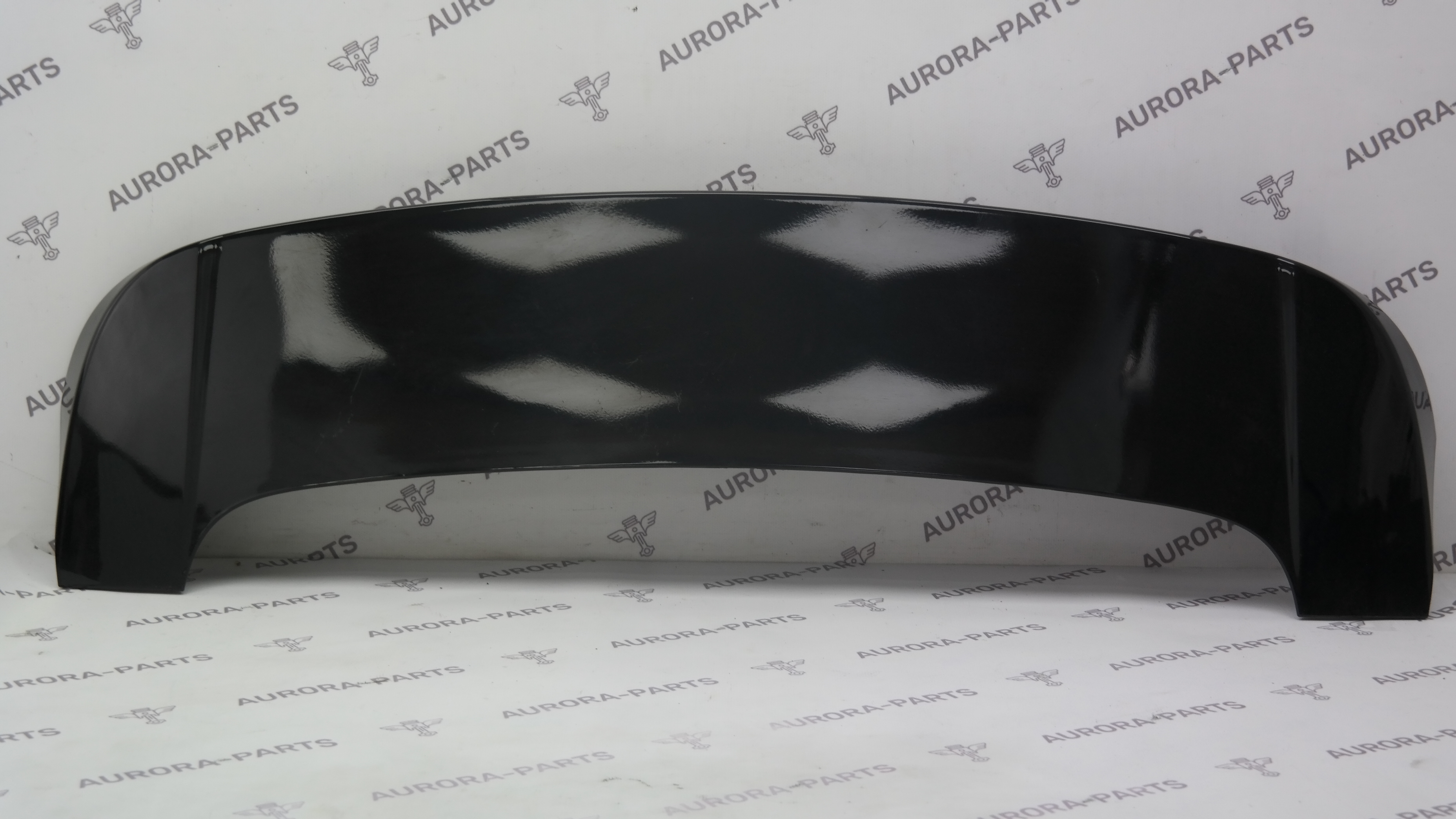 Спойлер крышки багажника Jeep Grand Cherokee