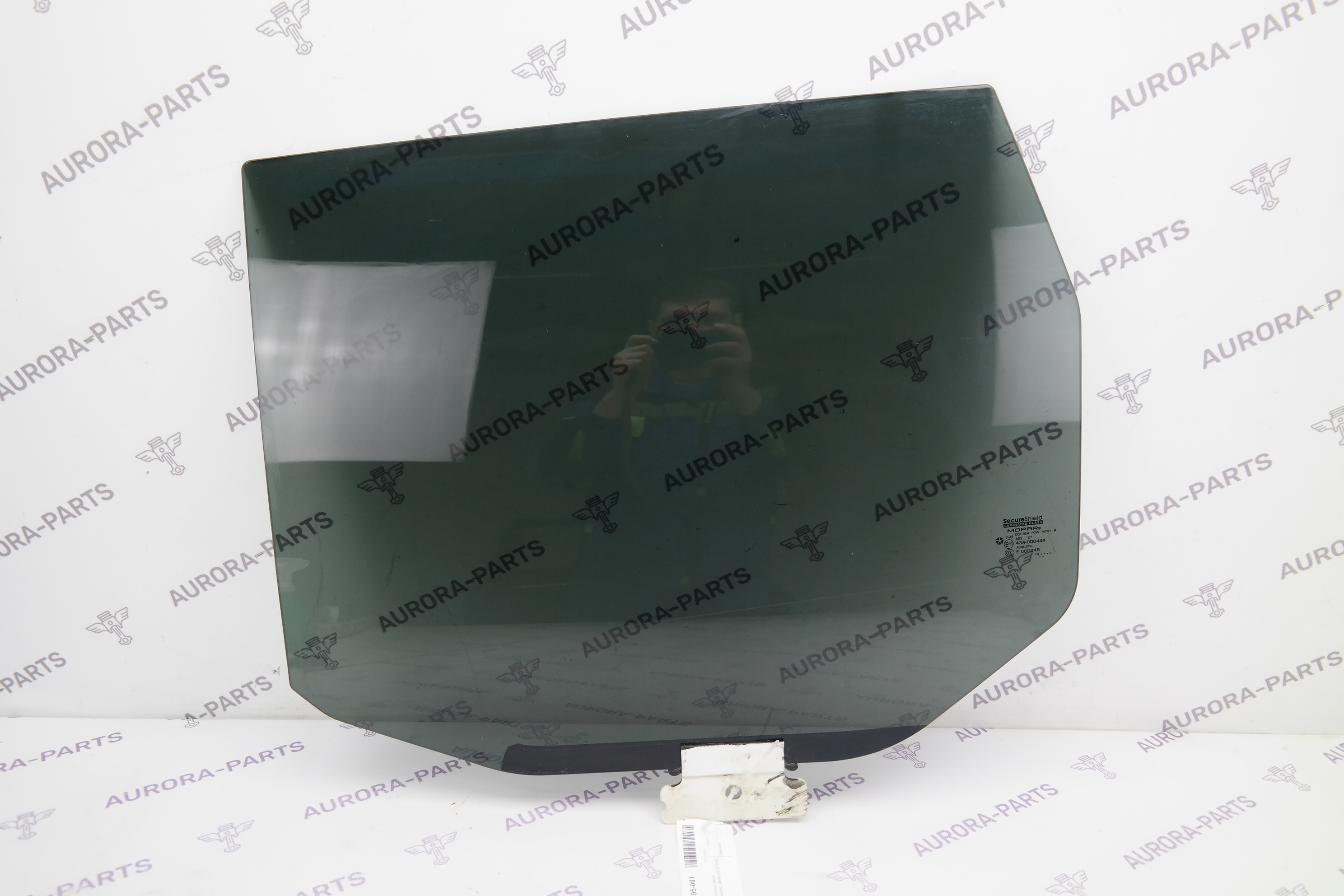 Стекло задней двери тонированное (двойное) LH Jeep Grand Cherokee