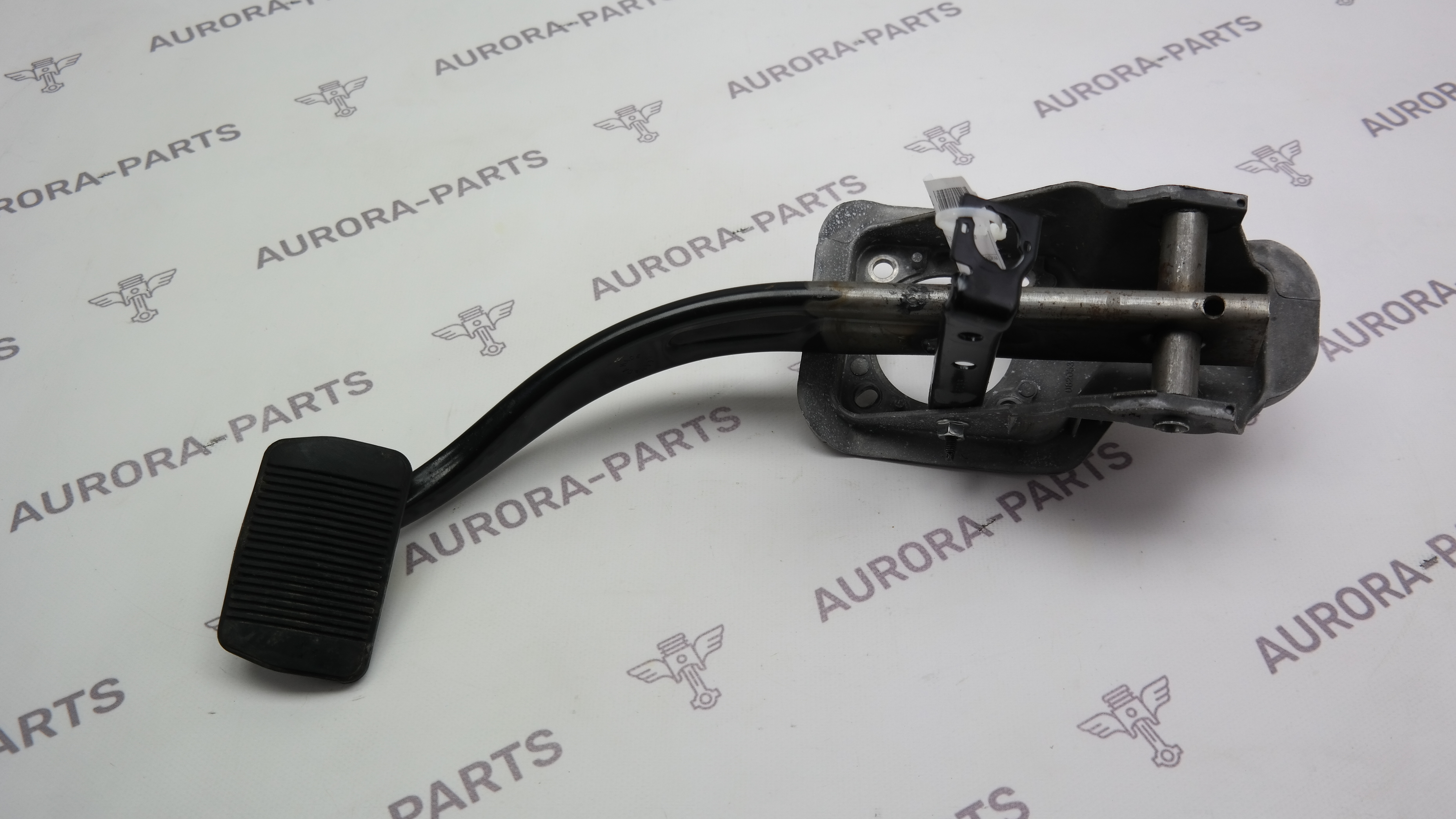 Педаль тормоза Jeep Grand Cherokee