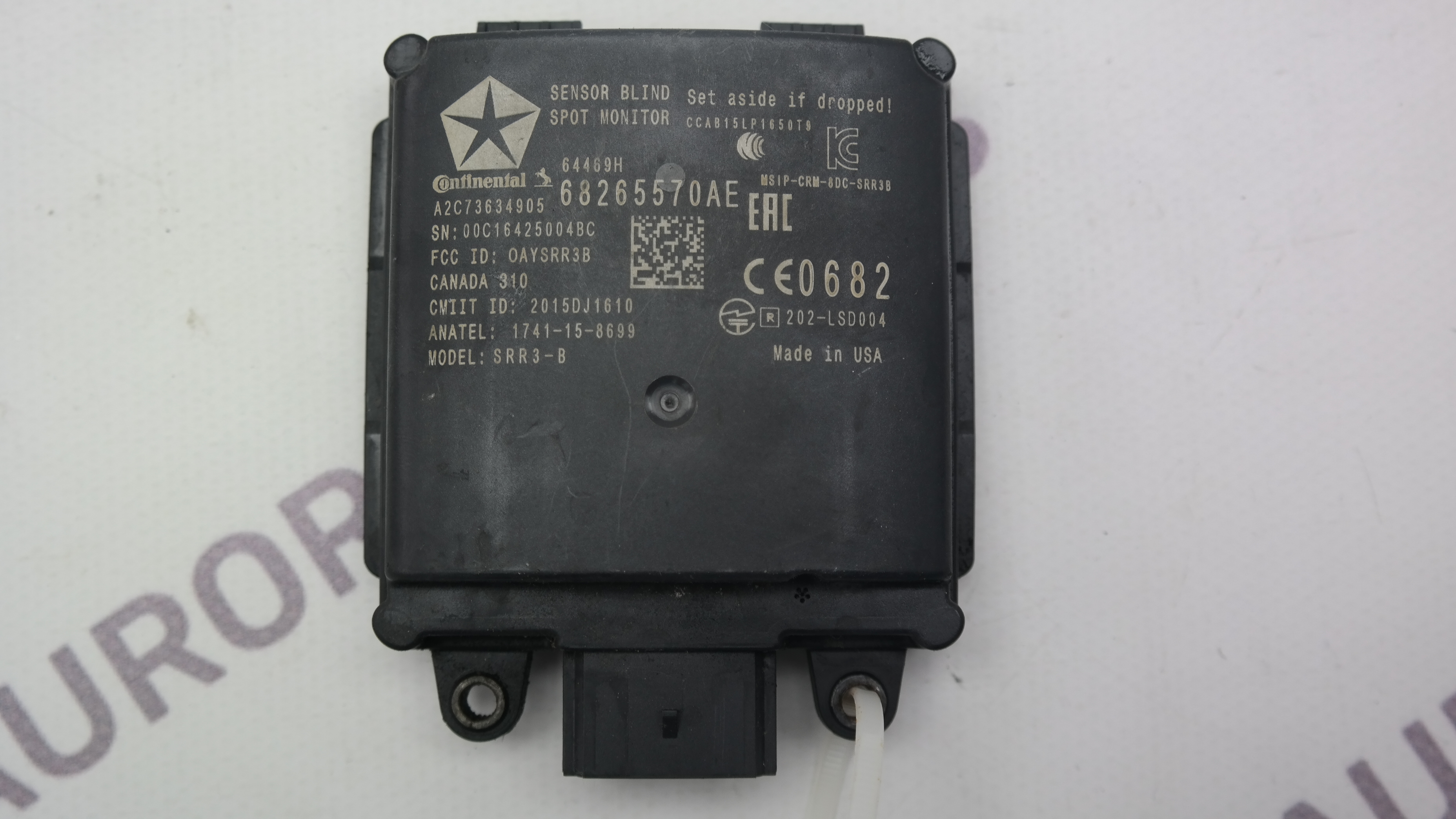 Датчик слепых зон Jeep Grand Cherokee