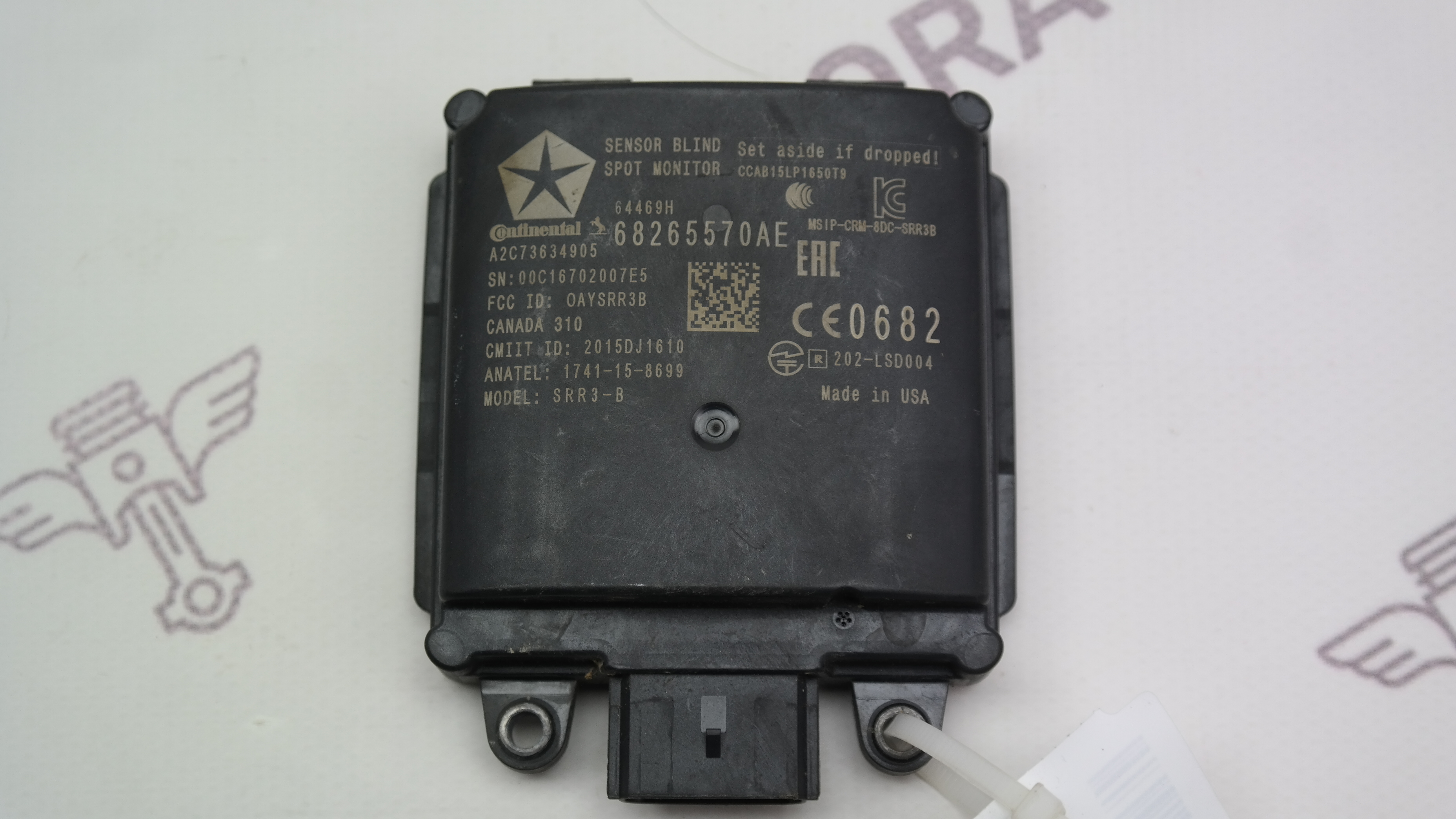 Датчик слепых зон Jeep Grand Cherokee