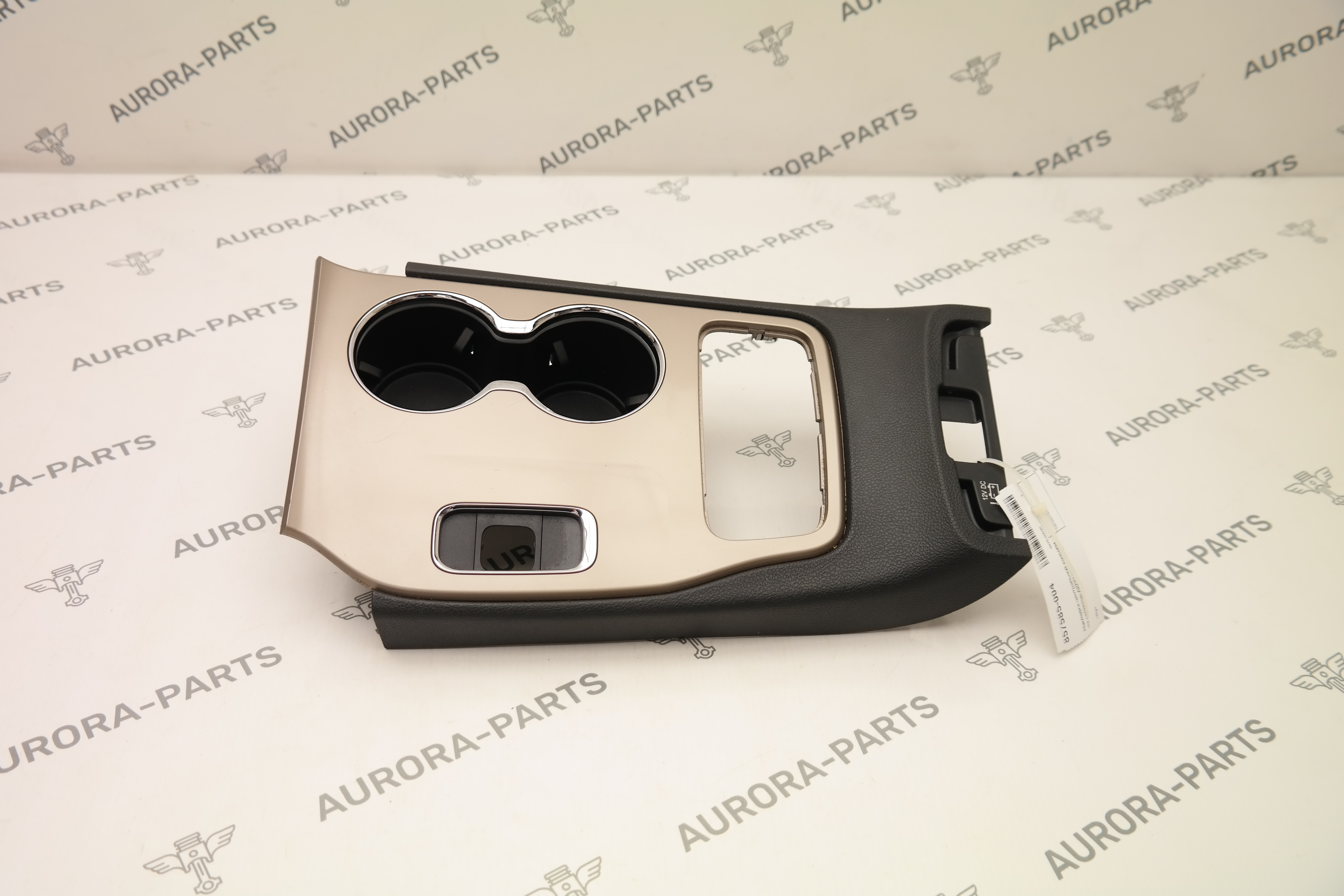 Накладка центральной консоли на селектор АКПП Jeep Grand Cherokee