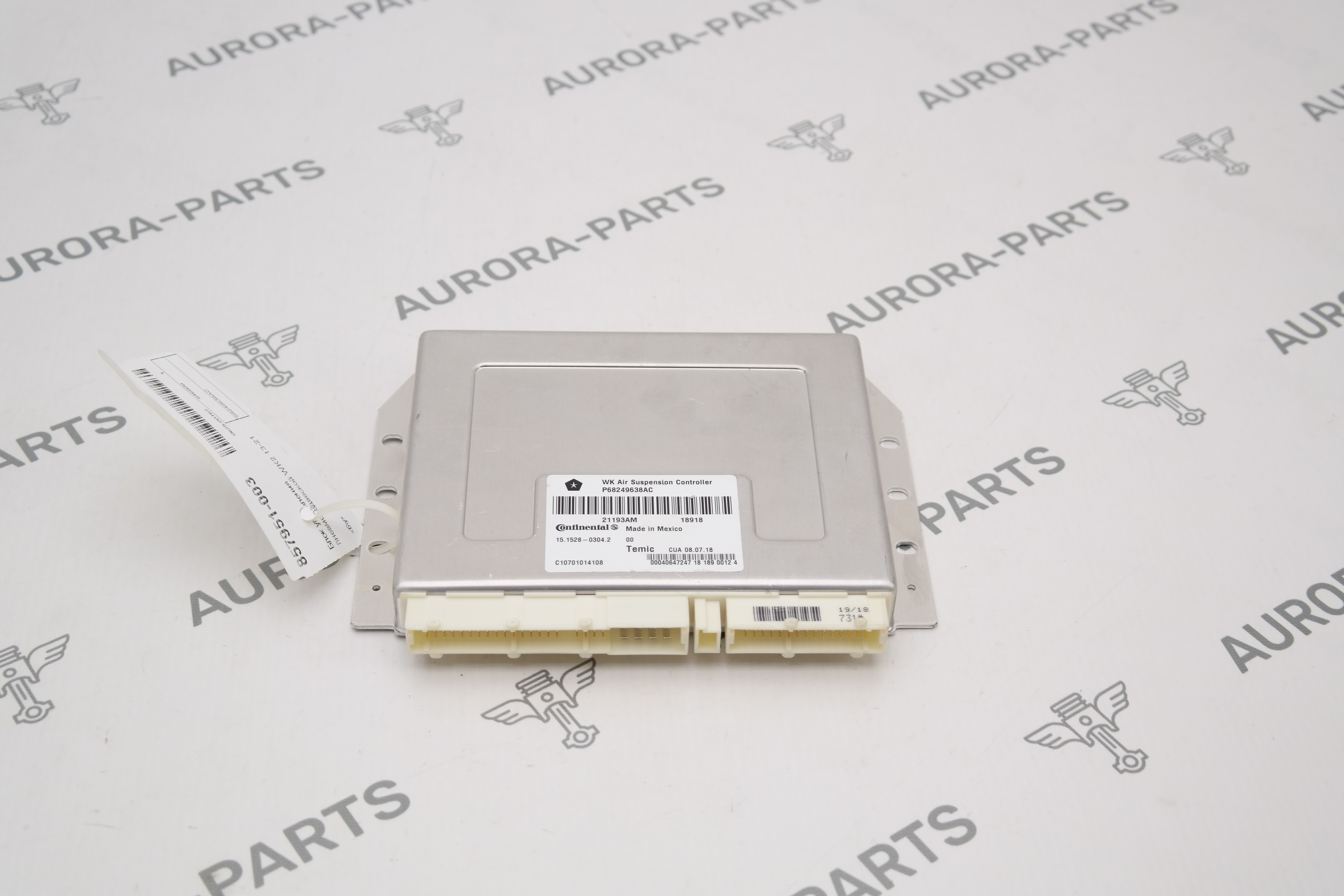 Блок управления пневмоподвеской Jeep Grand Cherokee