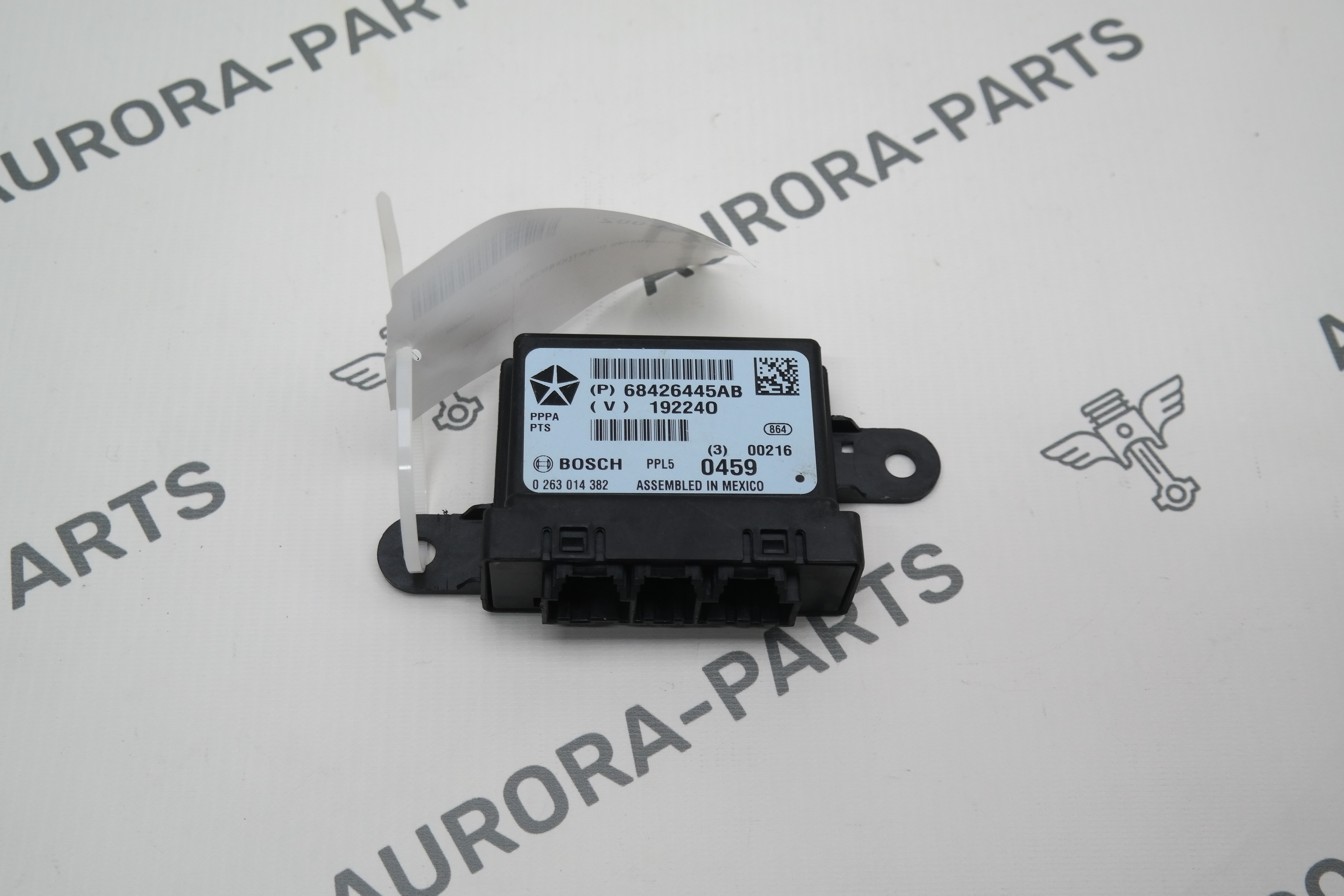 Блок управления парктрониками Jeep Grand Cherokee