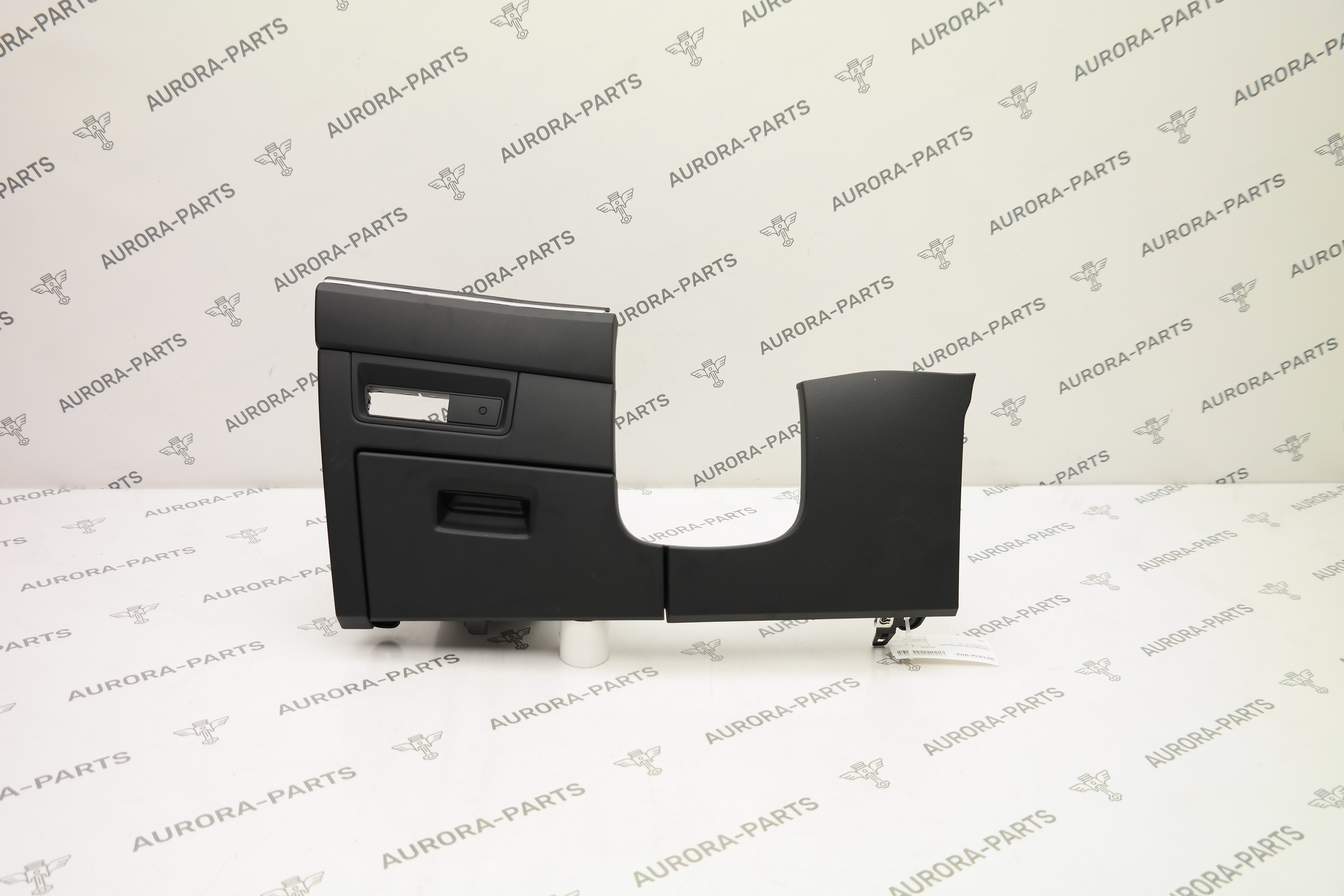 Накладка торпеды под руль VW Touareg