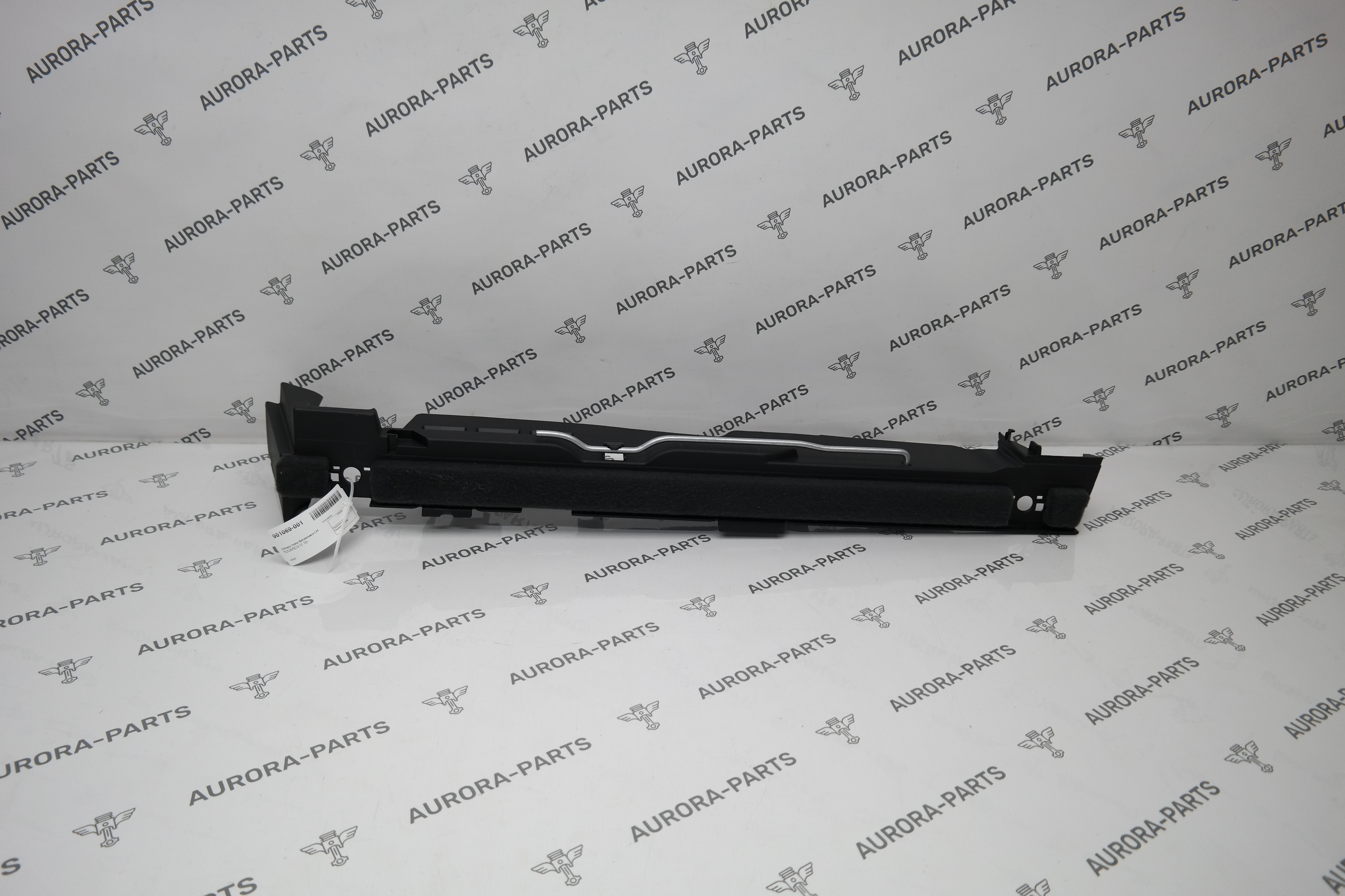 Опора пола багажника LH VW Touareg