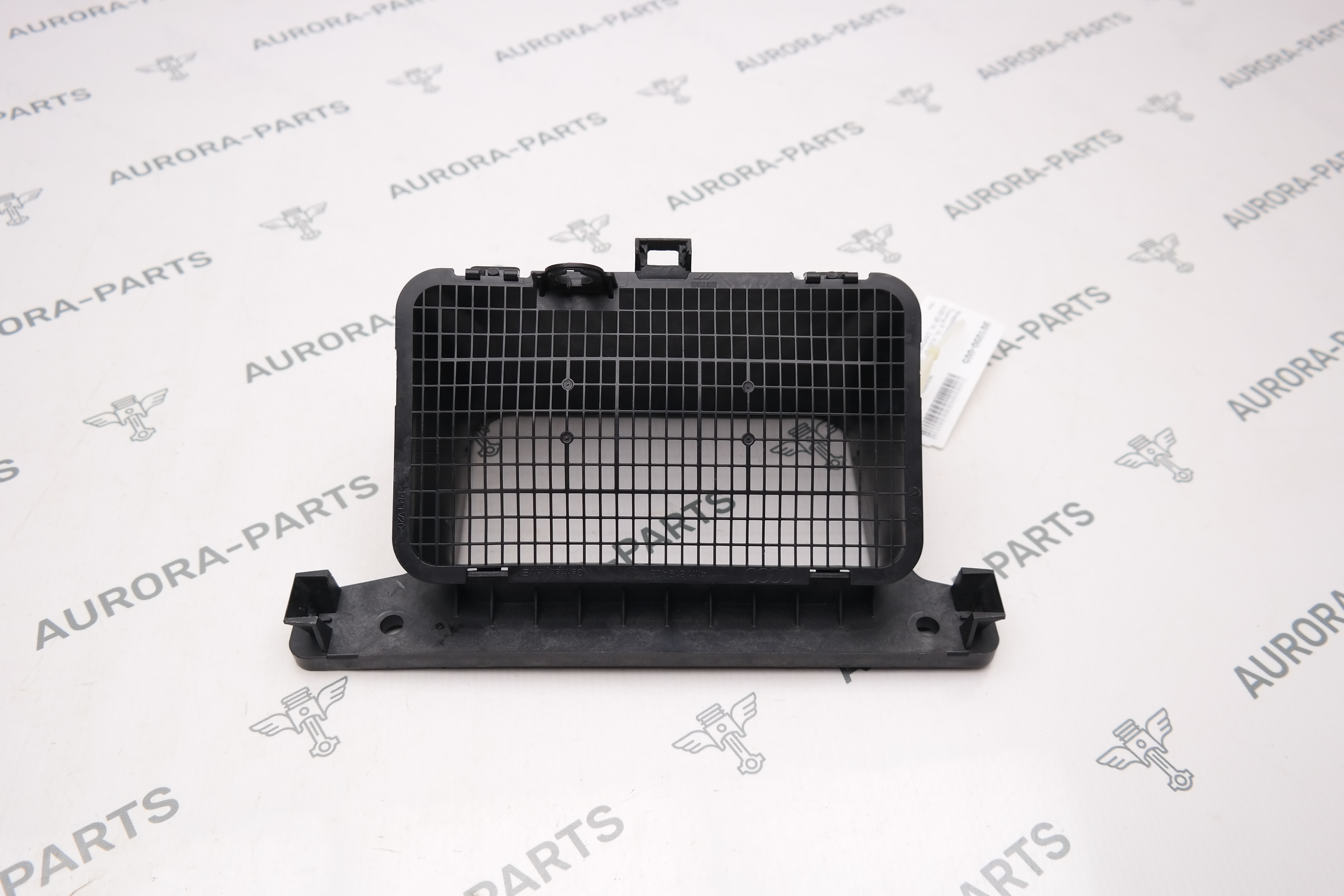 Воздухозаборник отопителя VW Touareg