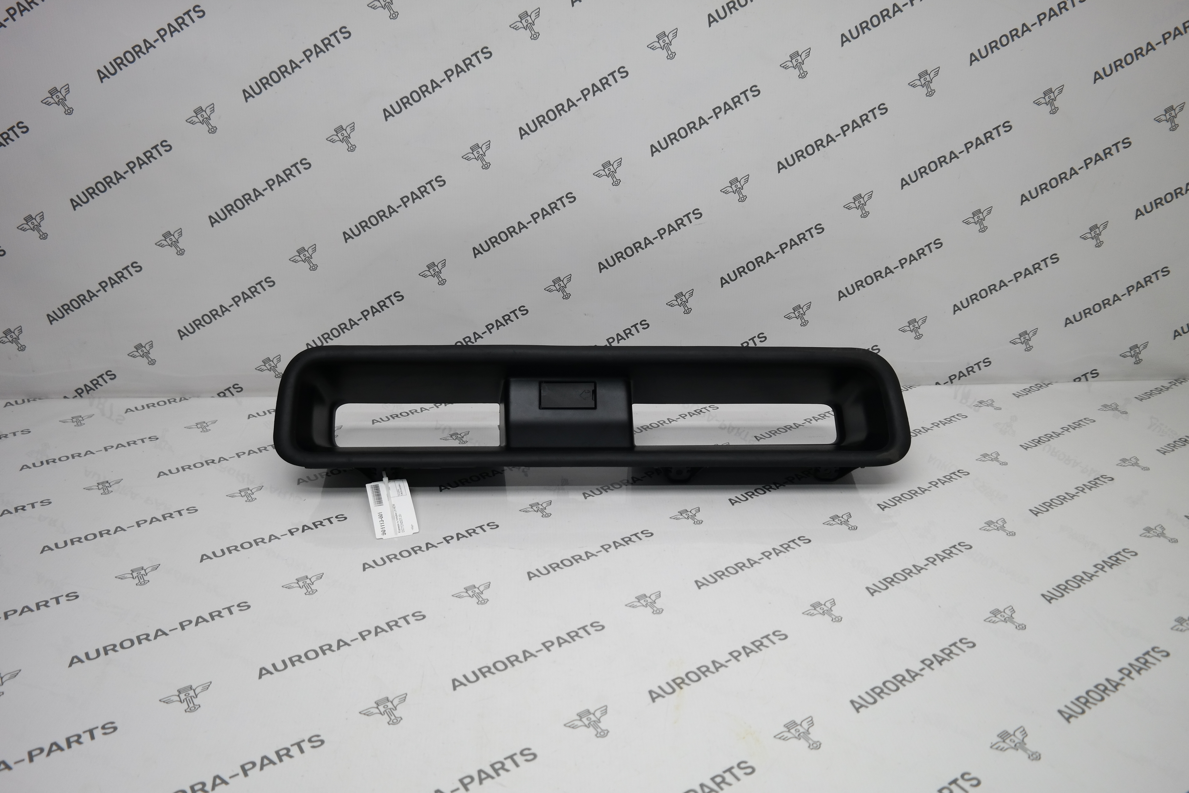 Обшивка внутренняя LН Land Rover Defender