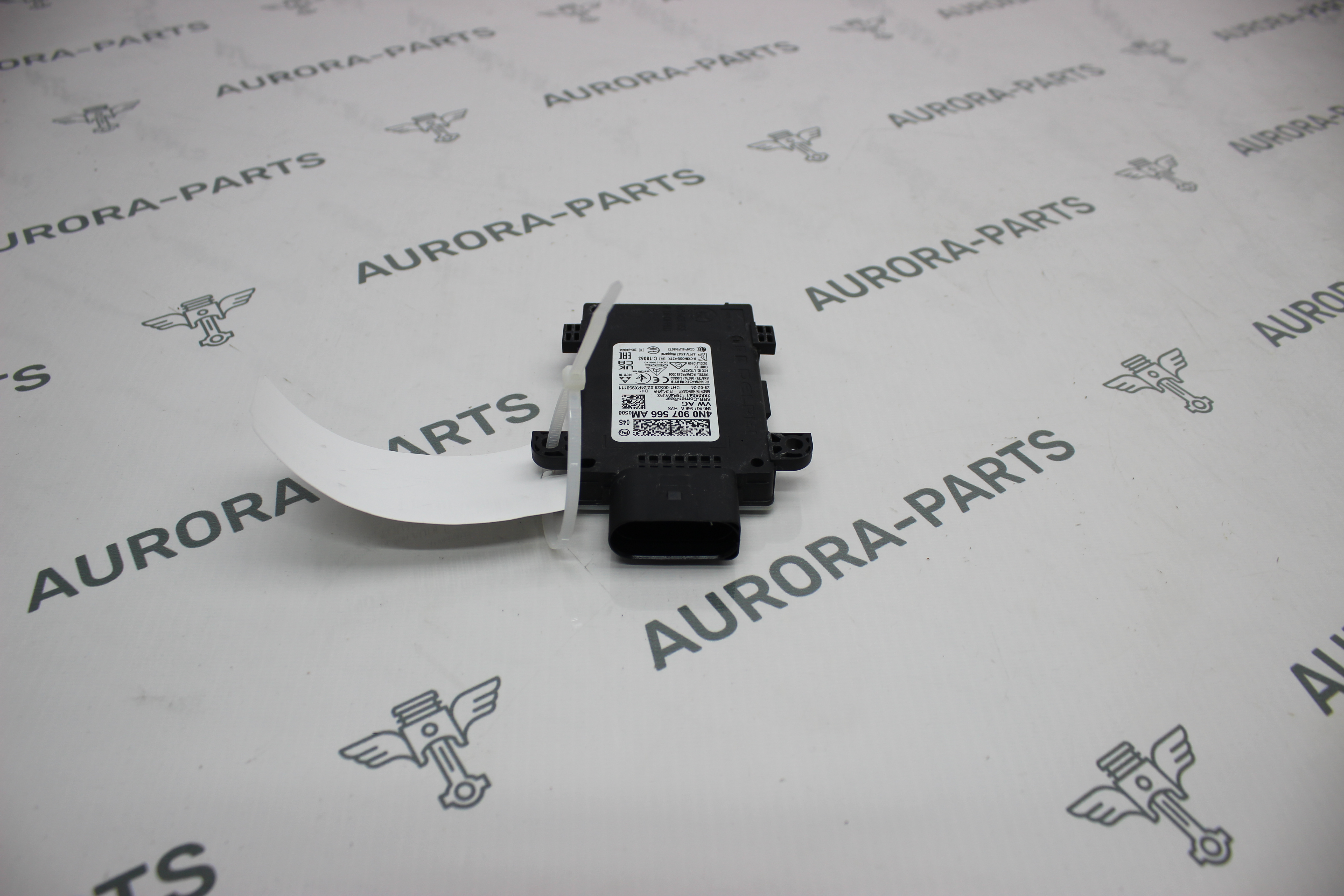 Радар (датчик) слепых зон VW Touareg