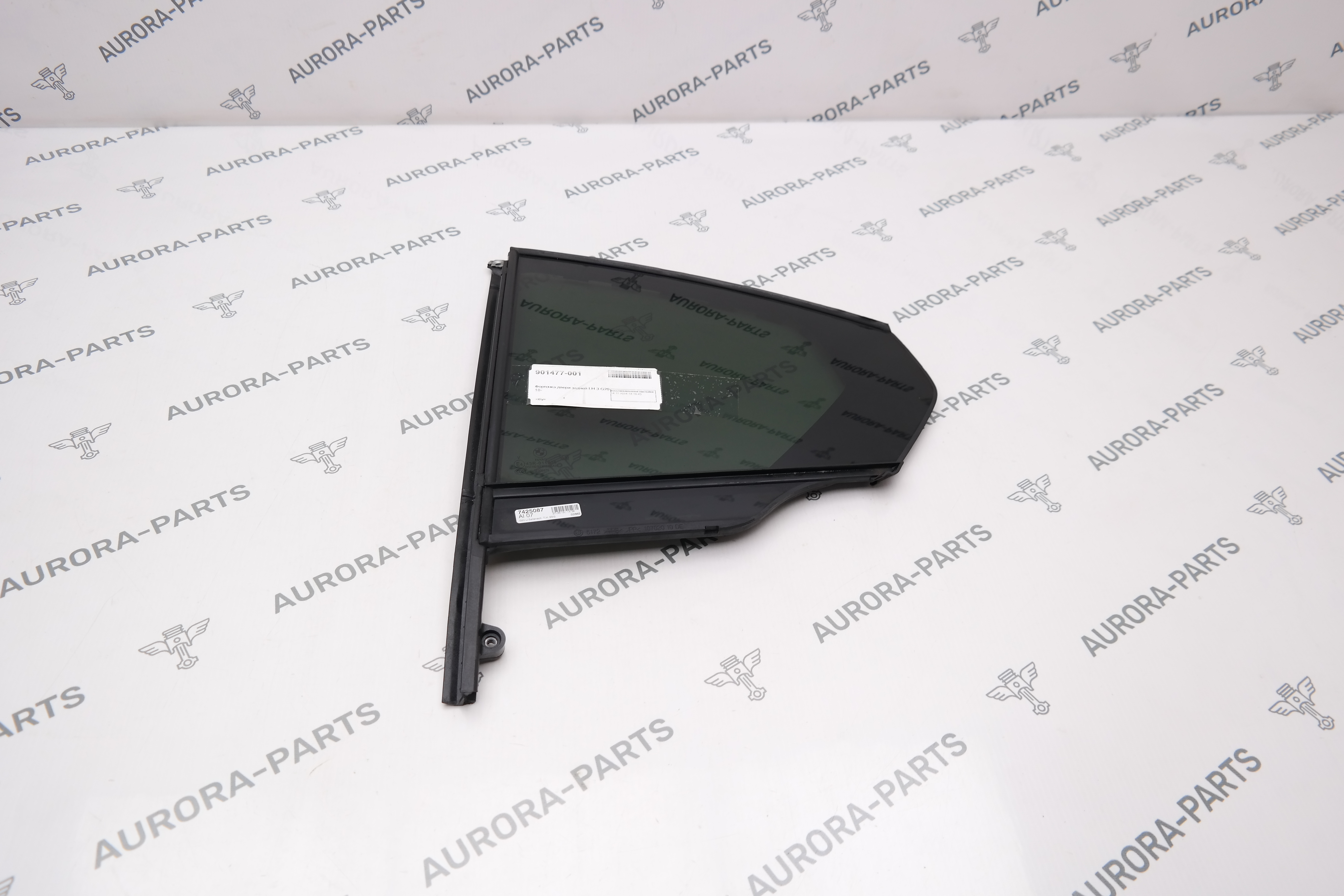 Форточка двери задней LH BMW 3-Series