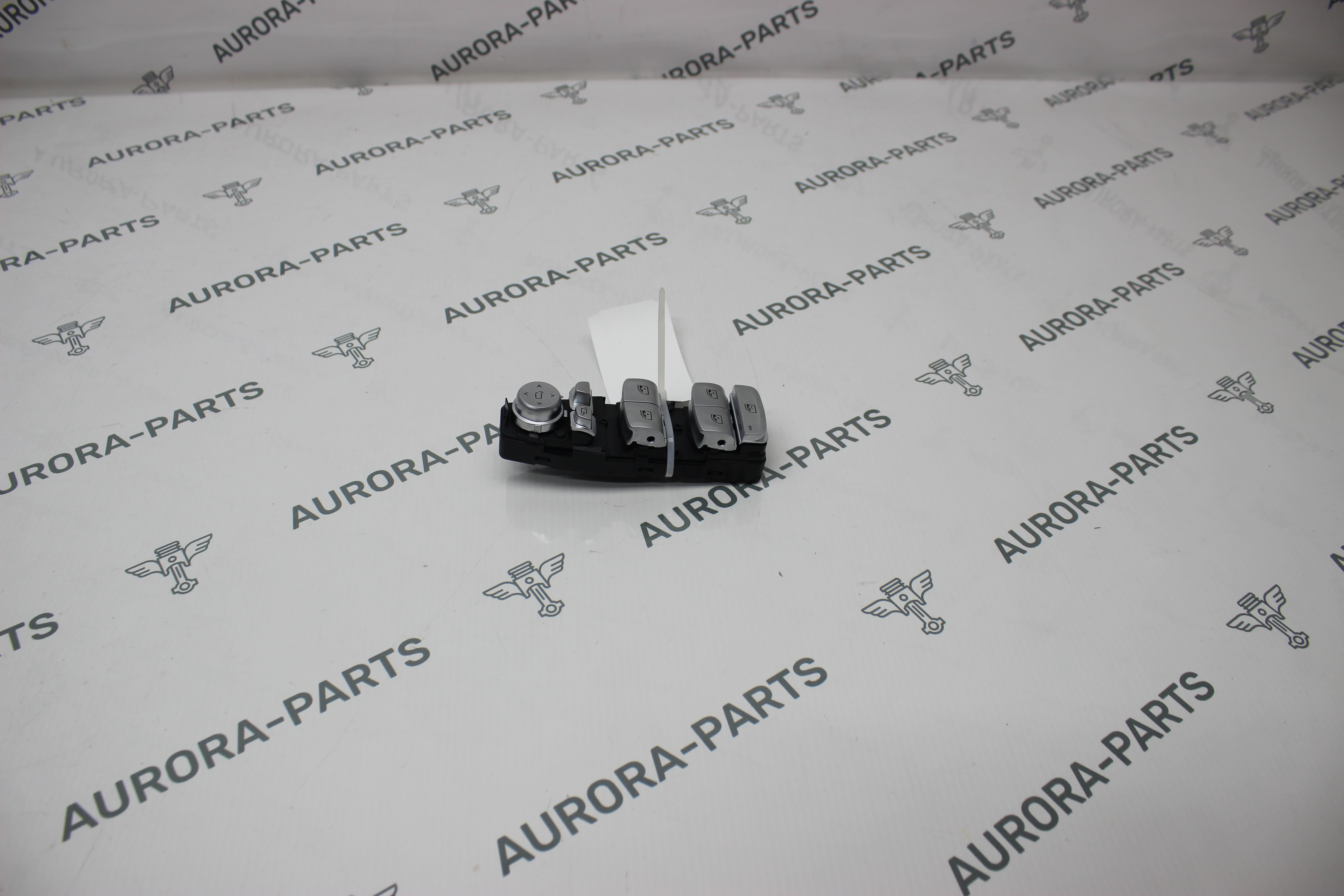 Блок управления стеклоподъёмниками BMW X7