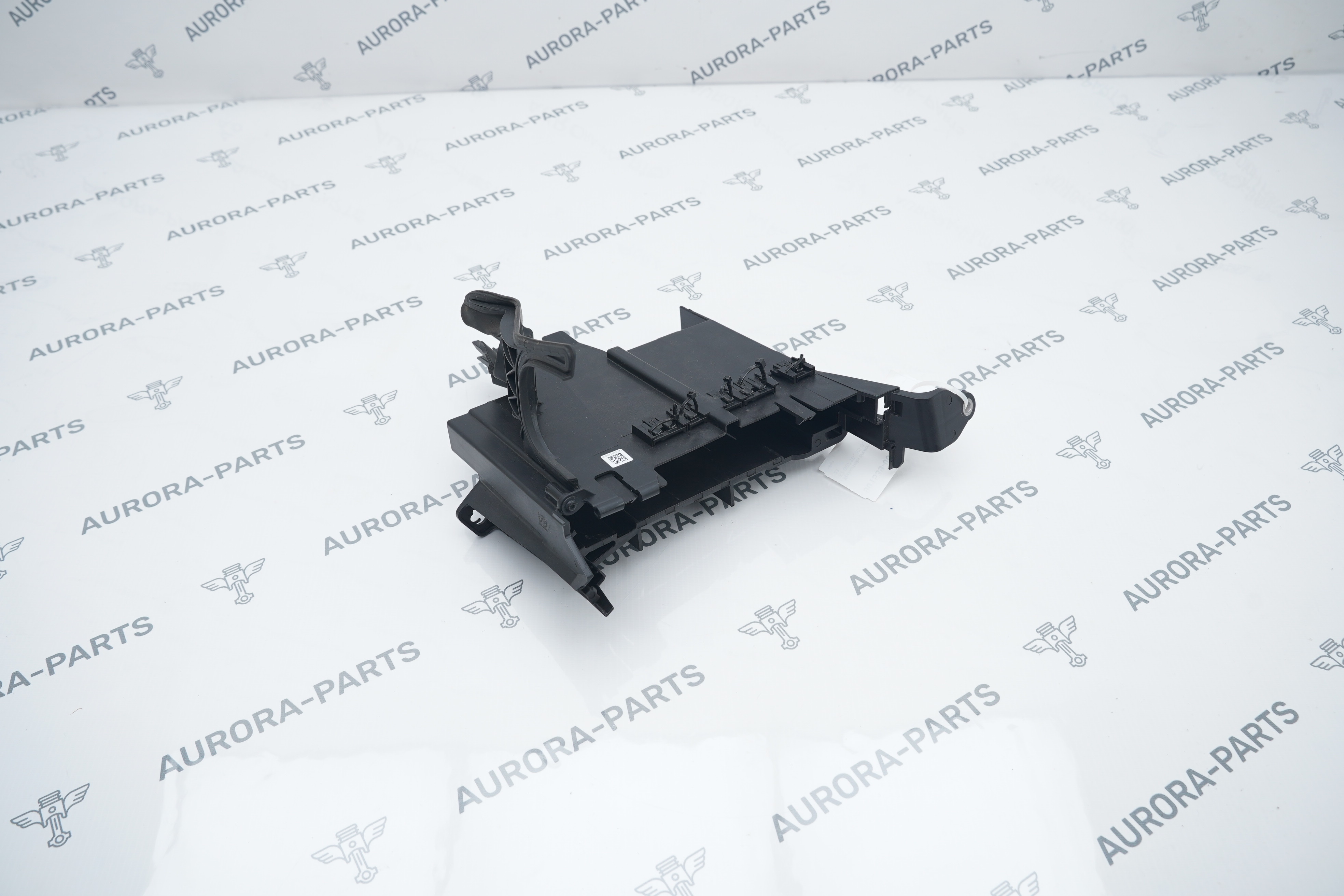 Кронштейн блоков управления BMW X7