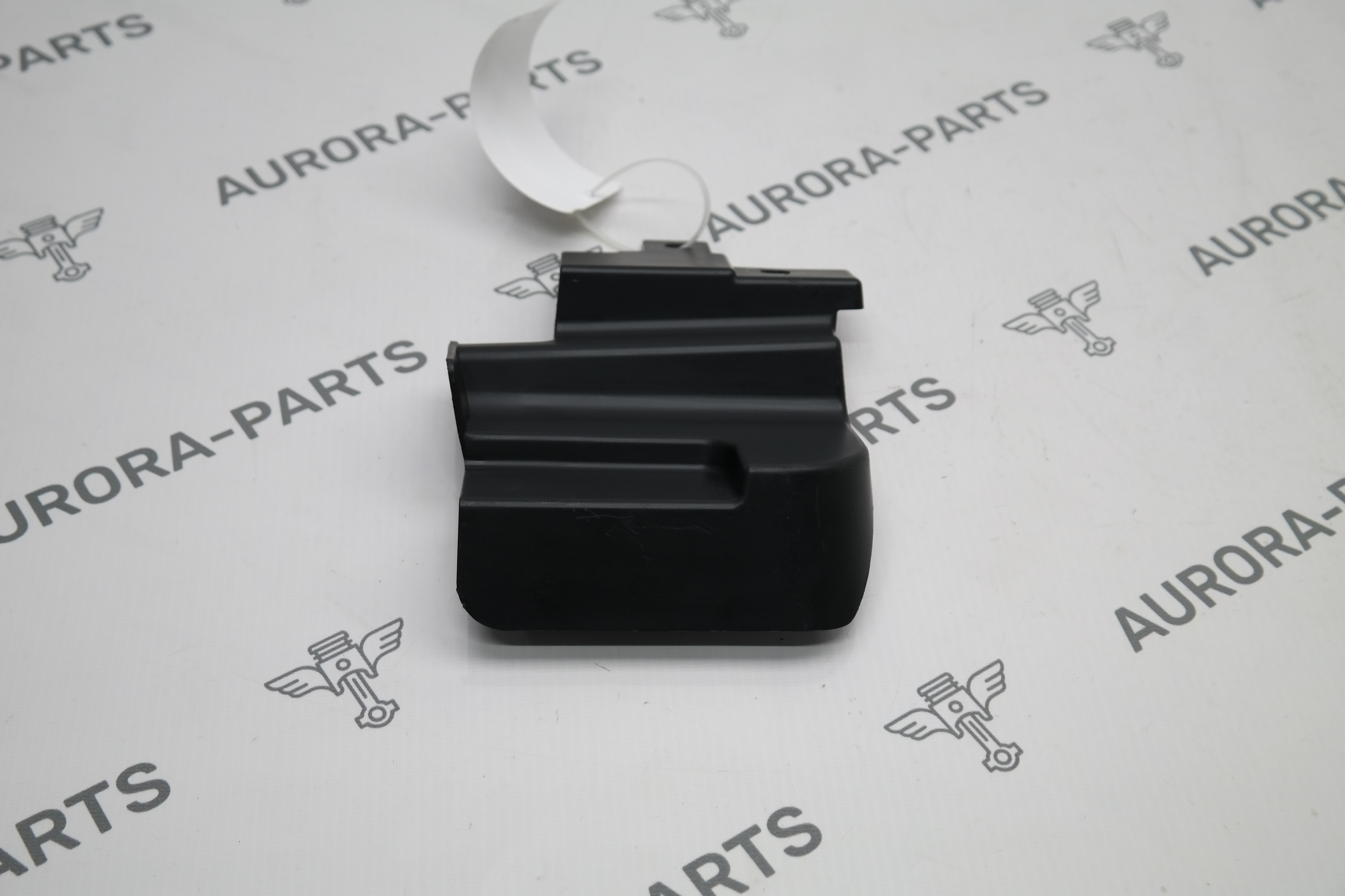 Накладка багажника RH BMW X5