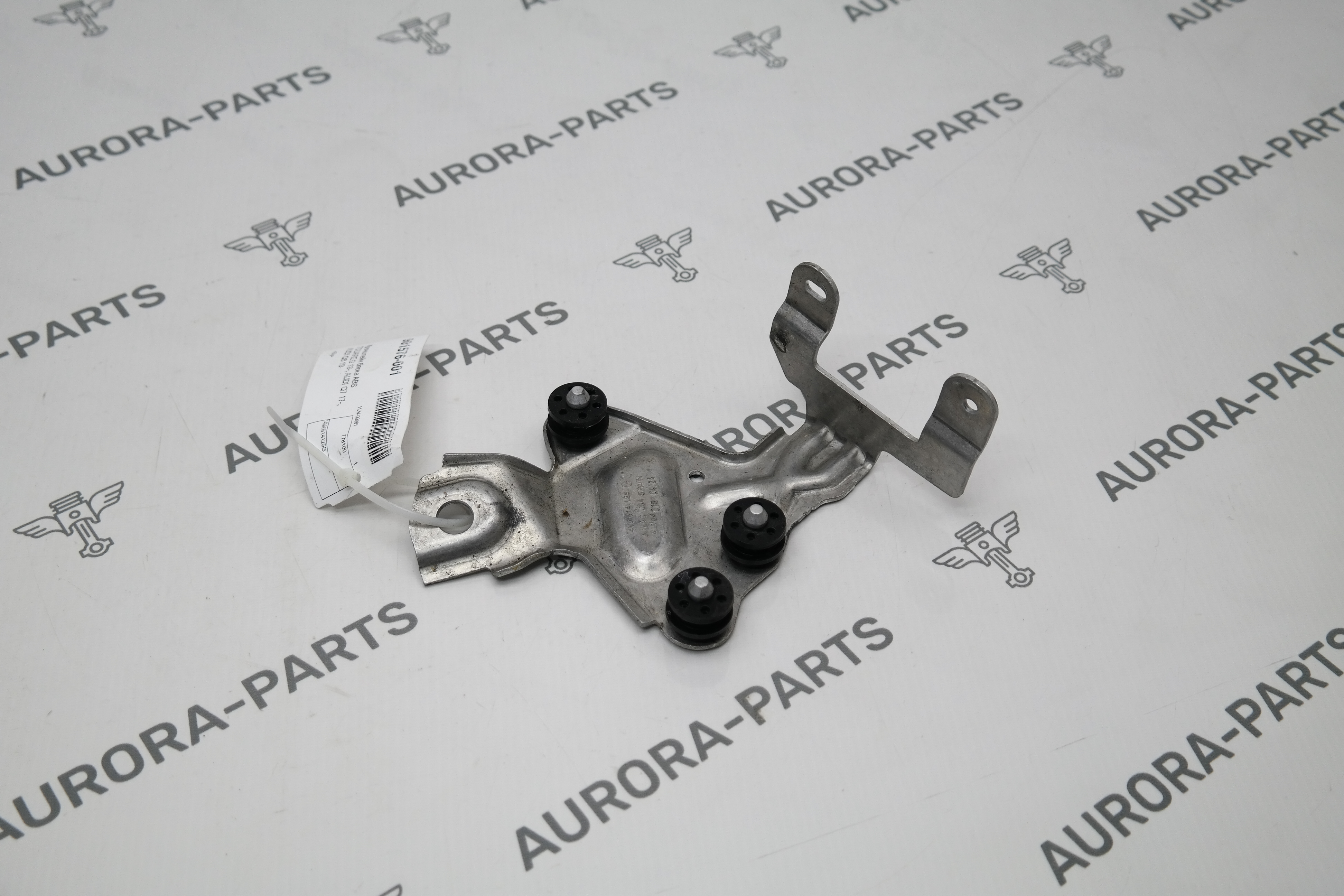 Кронштейн блока ABS VW Touareg