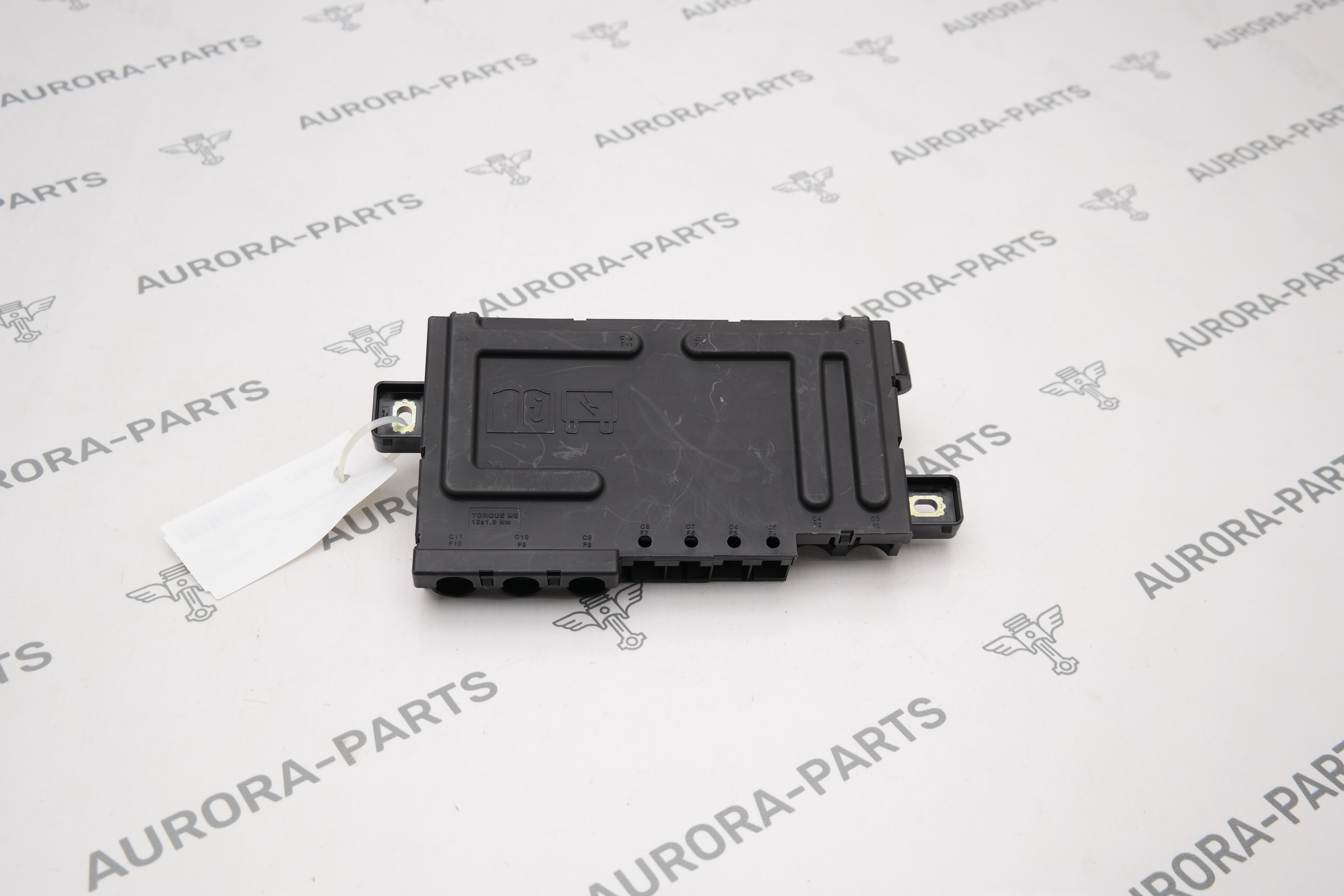 Блок предохранителей MHEV (гибридной установки) Land Rover Defender