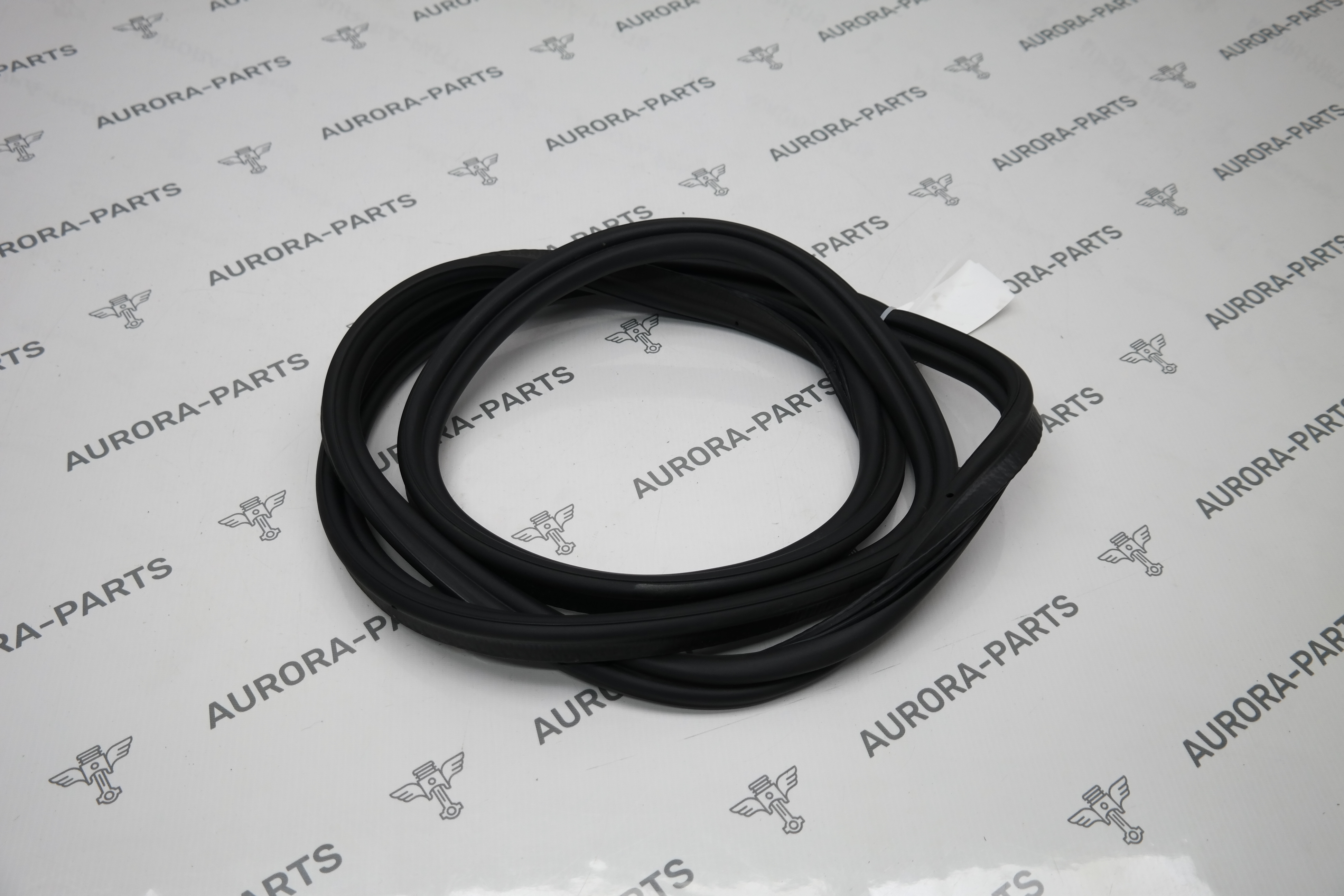 Уплотнитель крышки багажника (седан) BMW 3-Series