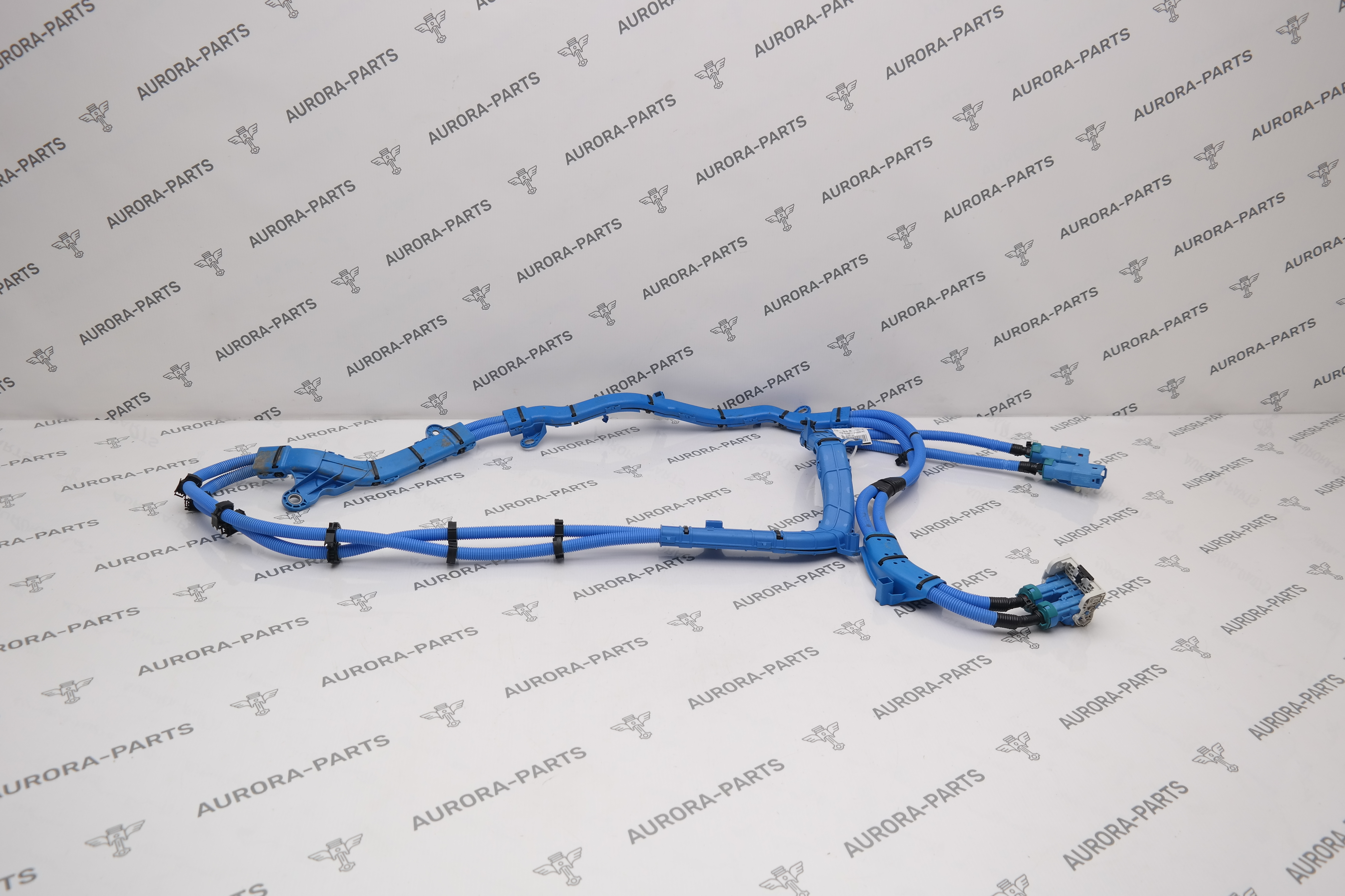 Кабель электрический гибридной батареи (от АКБ до распределителя тока) Land Rover Defender