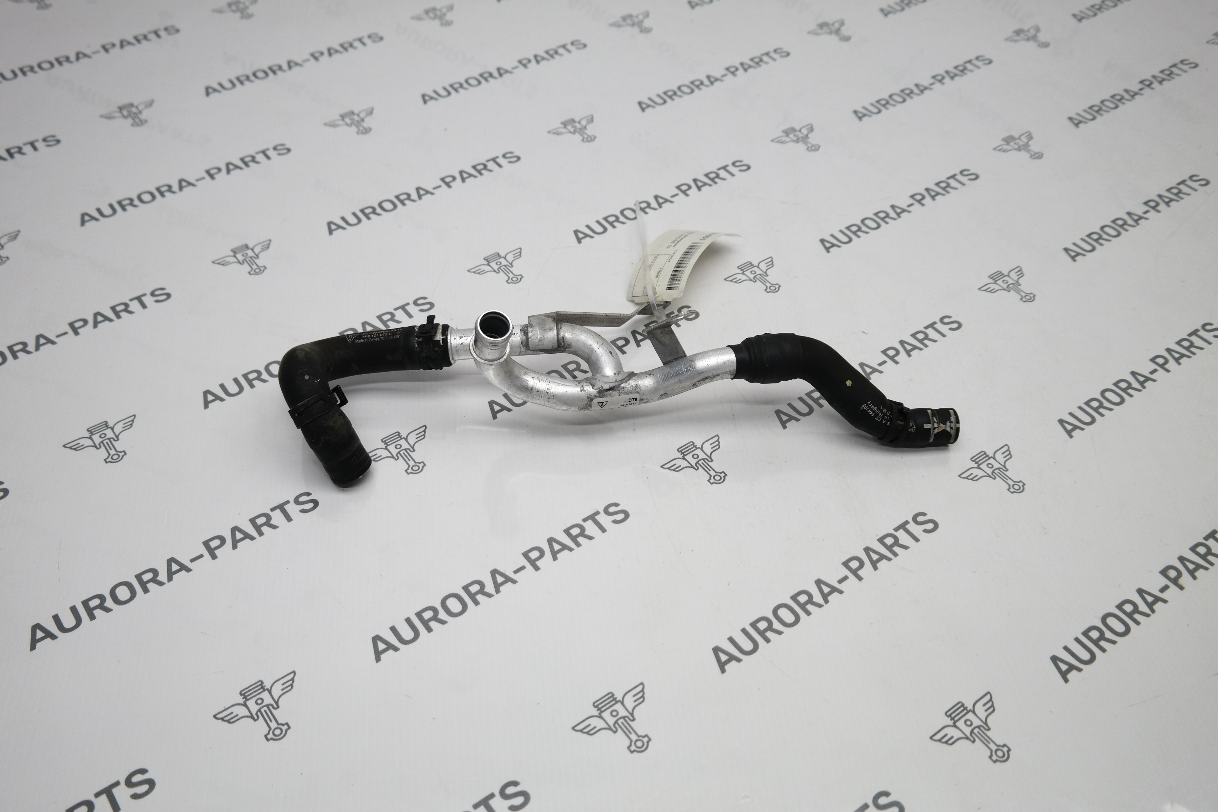 Трубка системы охлаждения VW Touareg