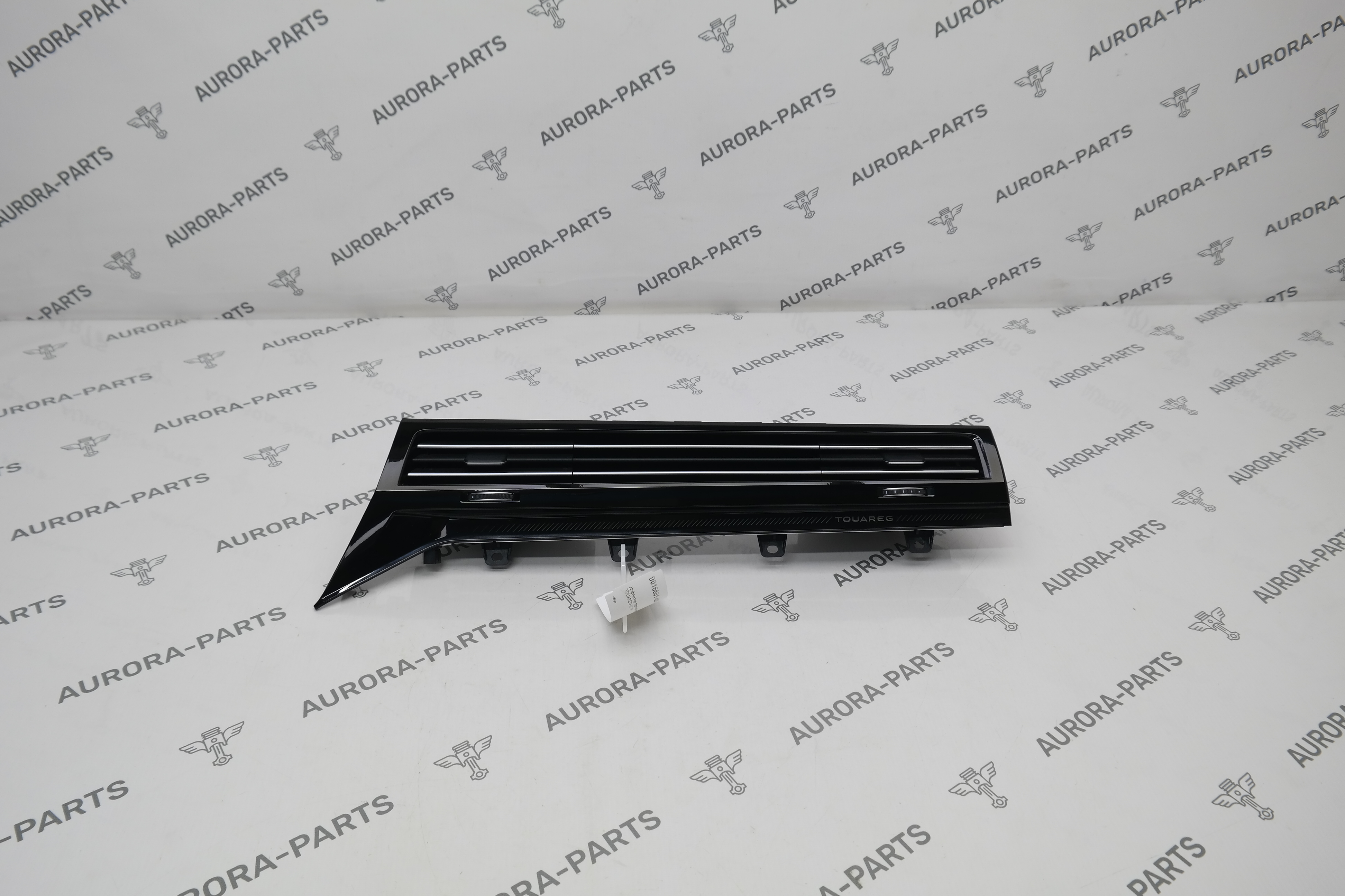 Дефлектор торпеды воздушный VW Touareg
