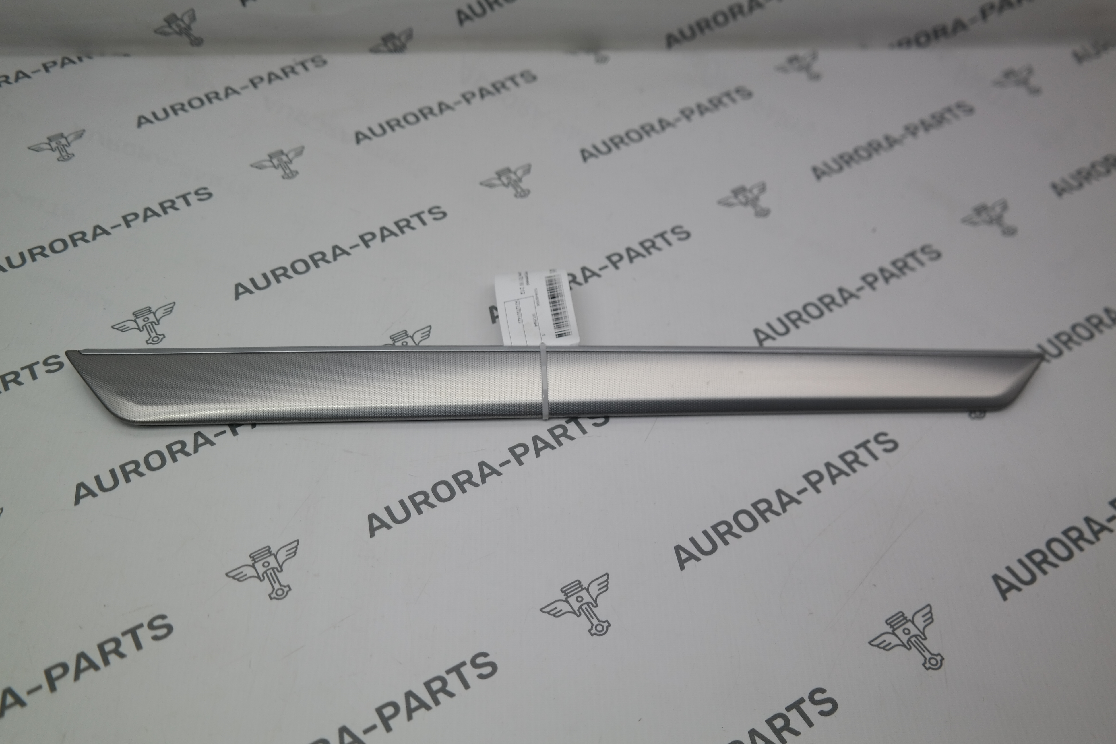 Накладка двери внутренняя декоративная задняя RН Mercedes E-Klasse 