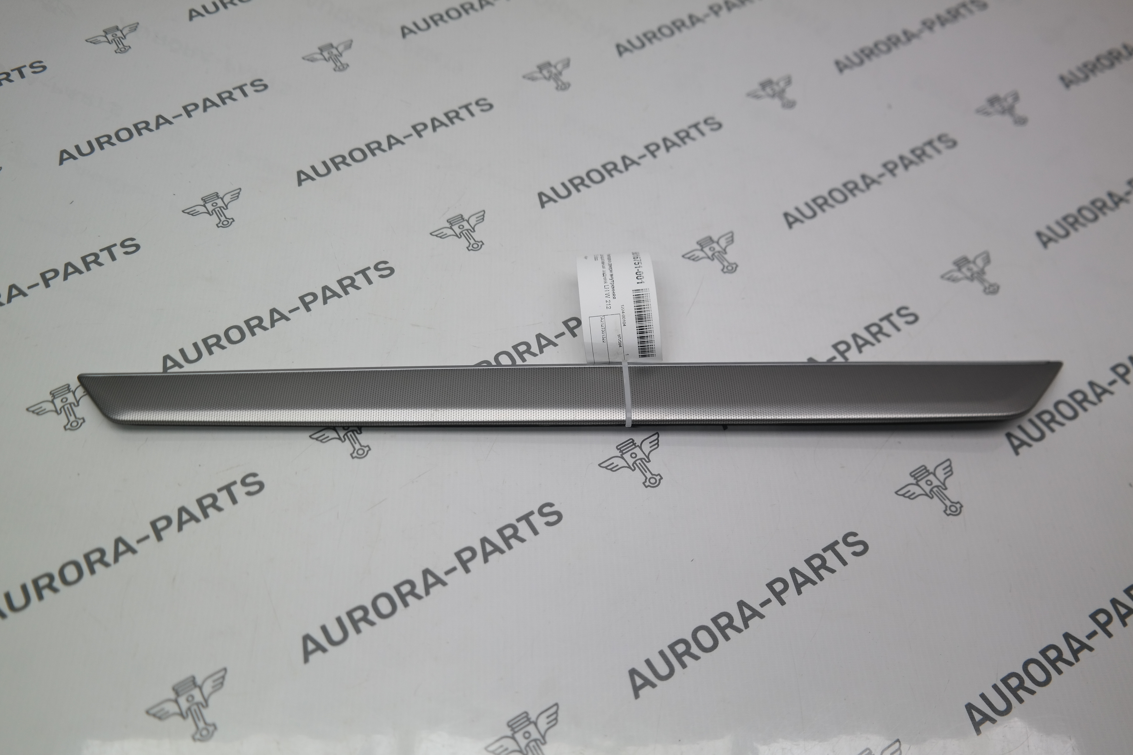 Накладка двери внутренняя декоративная задняя LН Mercedes E-Klasse 