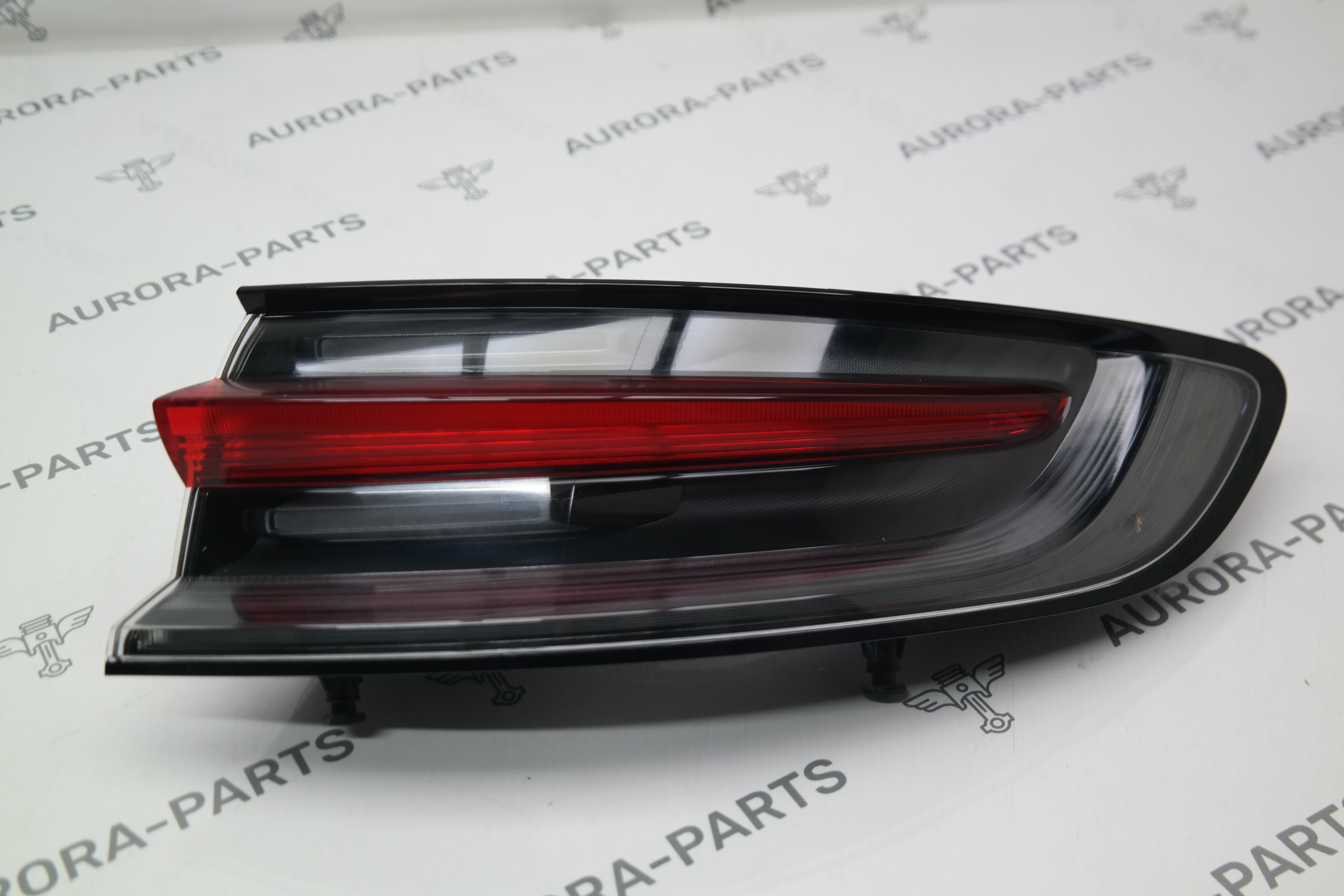 Фонарь задний RH в крыло рестайлинг стандарт 8SA Porsche Macan