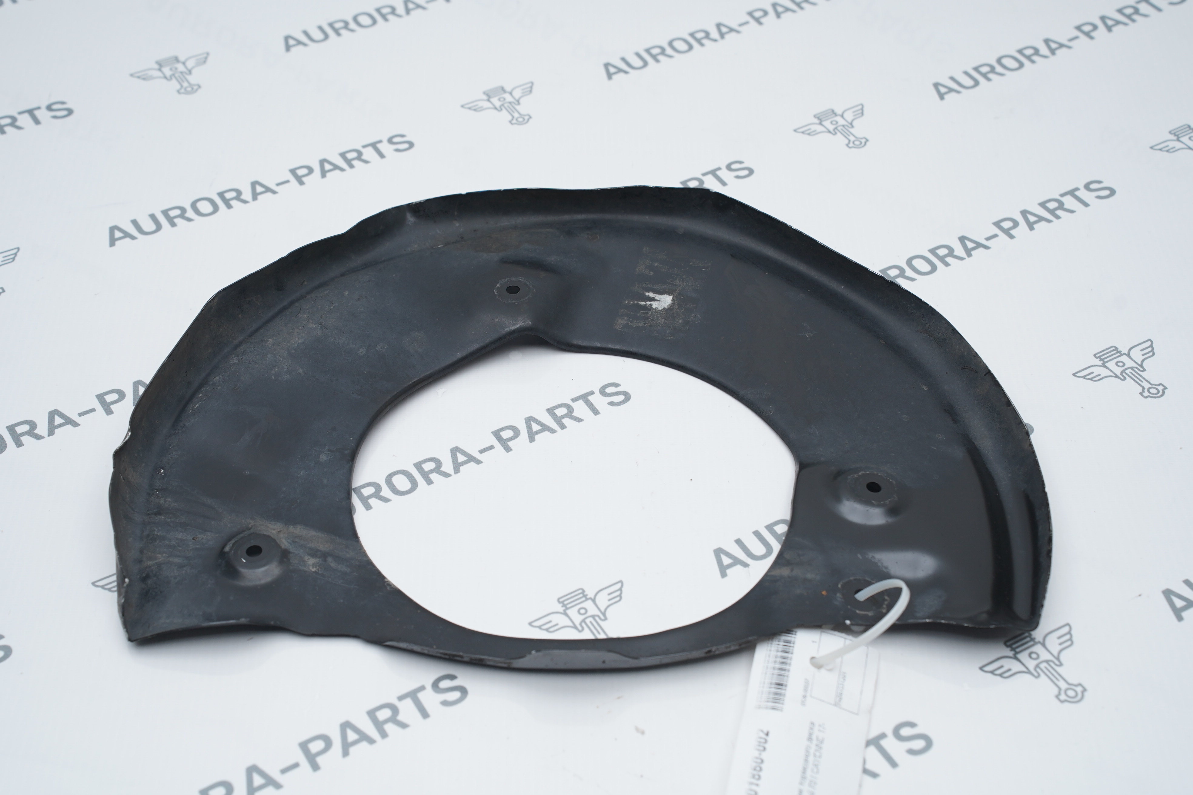 Пыльник тормозного диска передний RH Porsche Cayenne