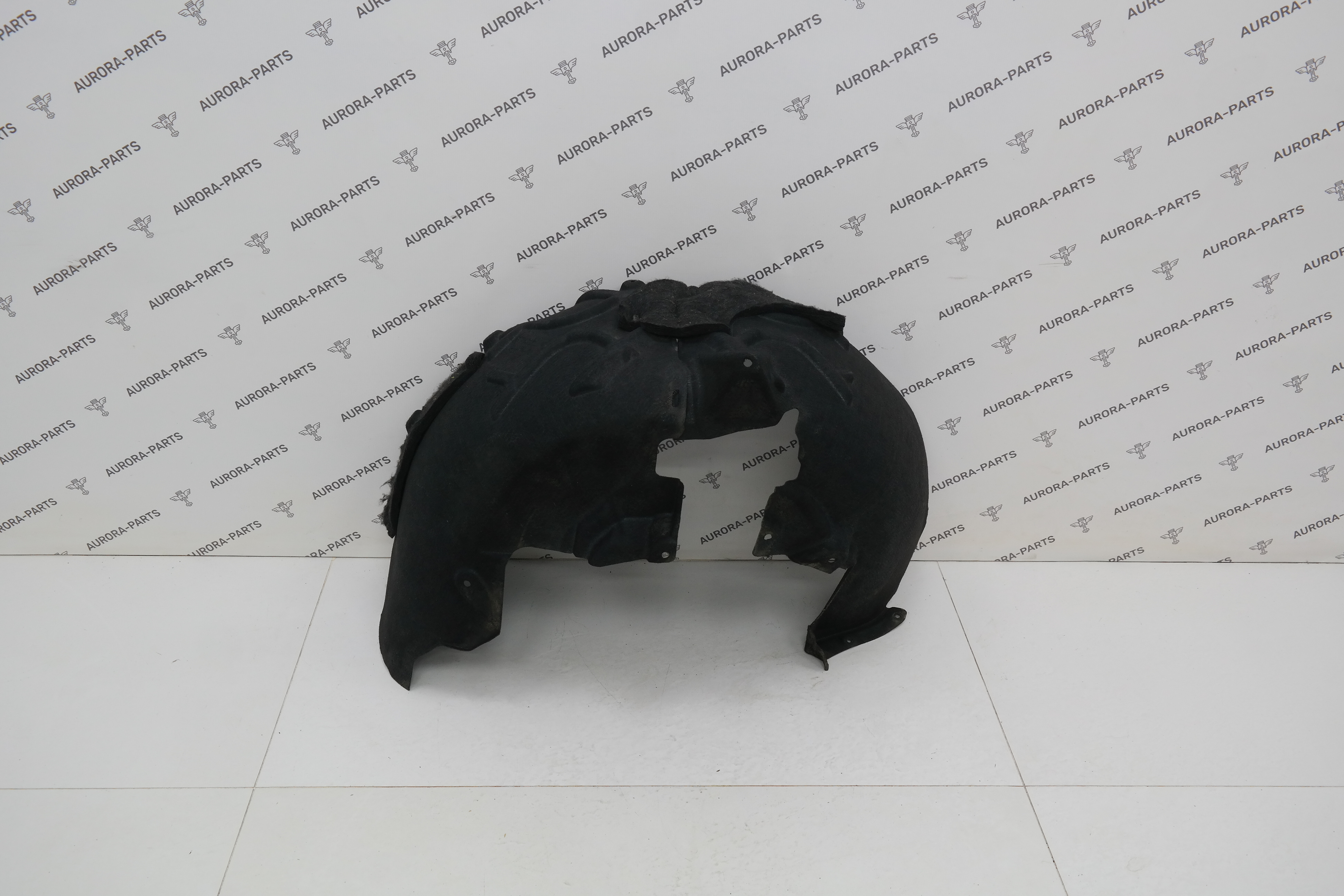 Подкрылок задний RH Porsche Cayenne