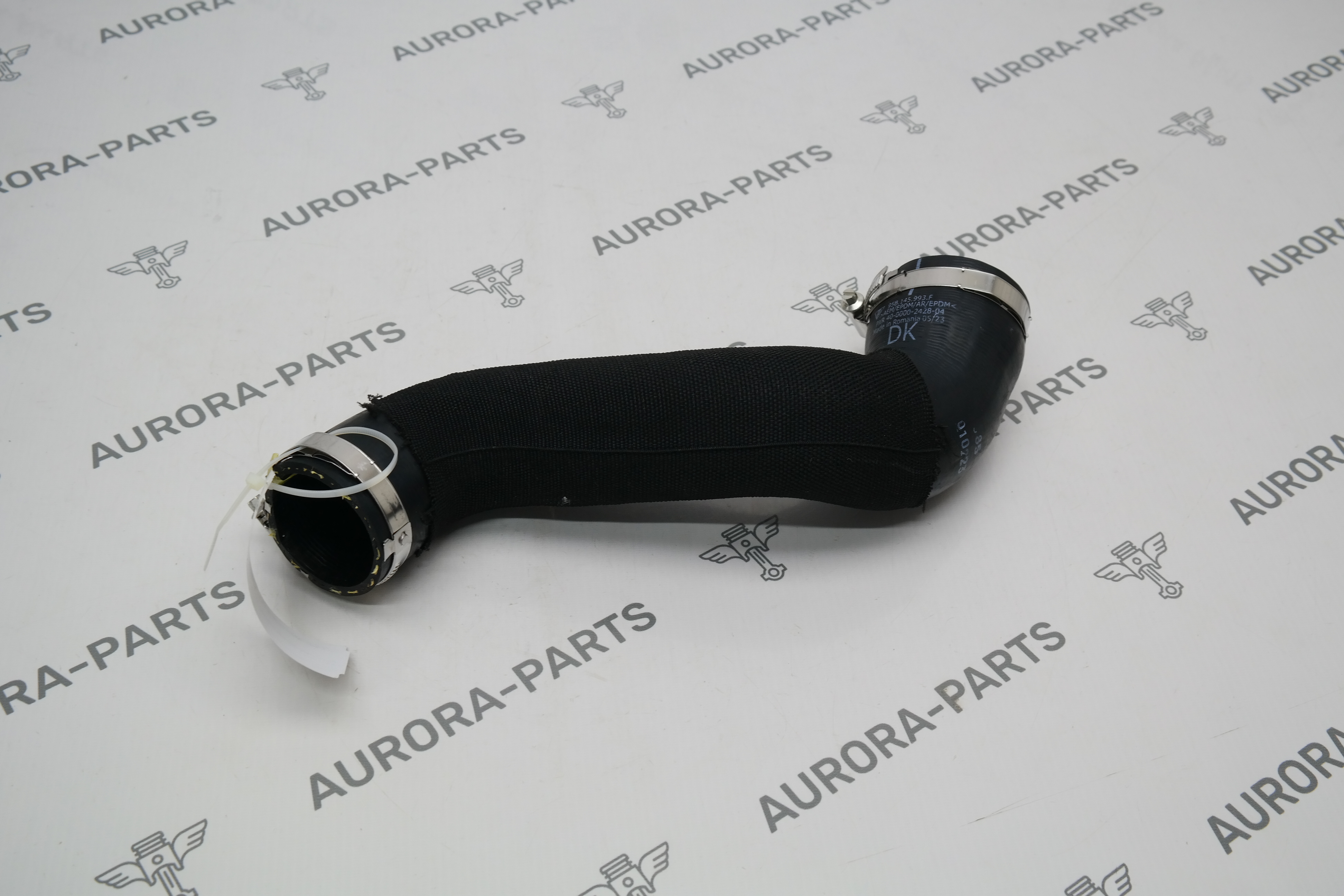 Патрубок интеркуллера Porsche Macan