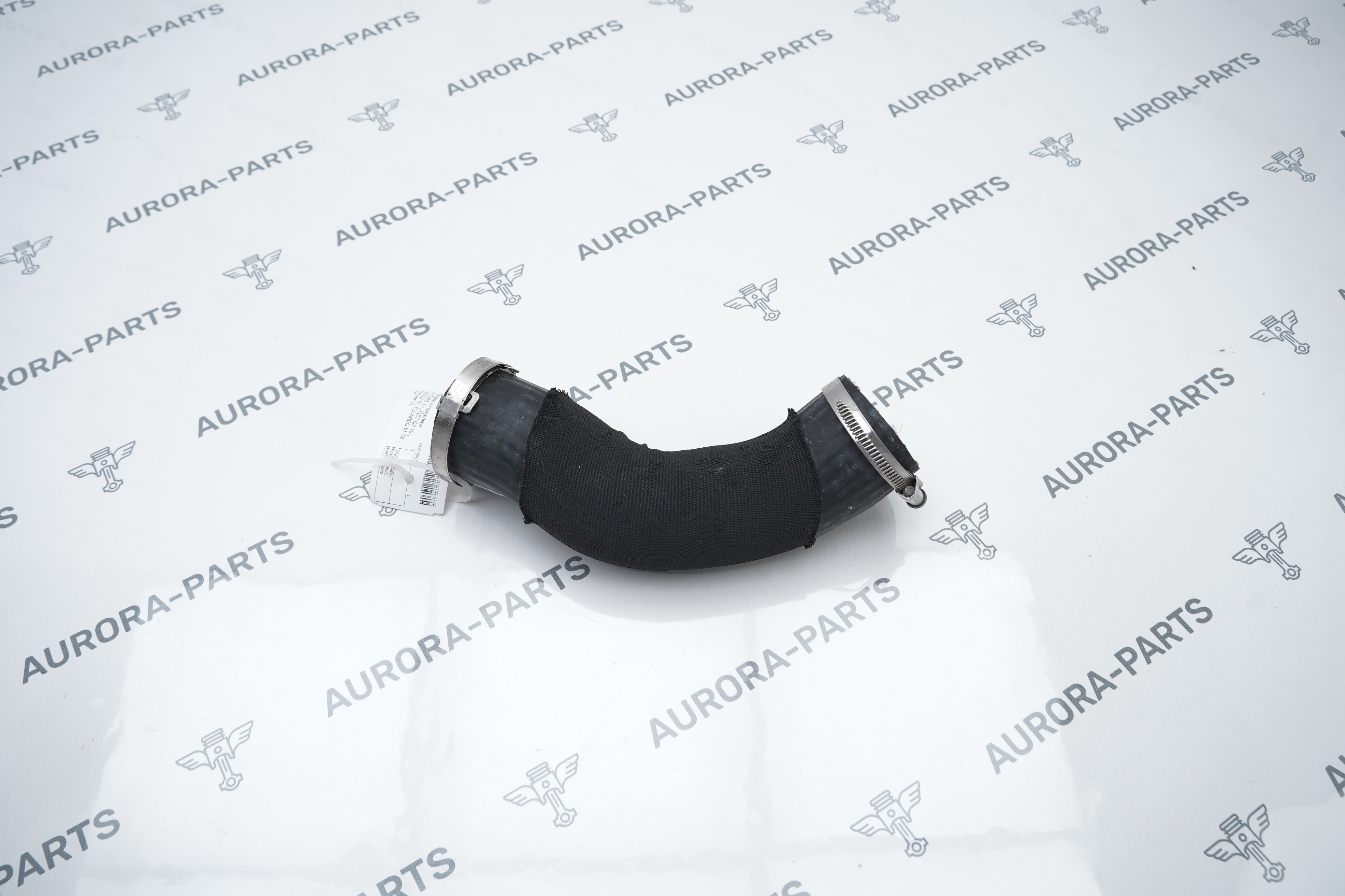Патрубок интеркуллера Porsche Cayenne
