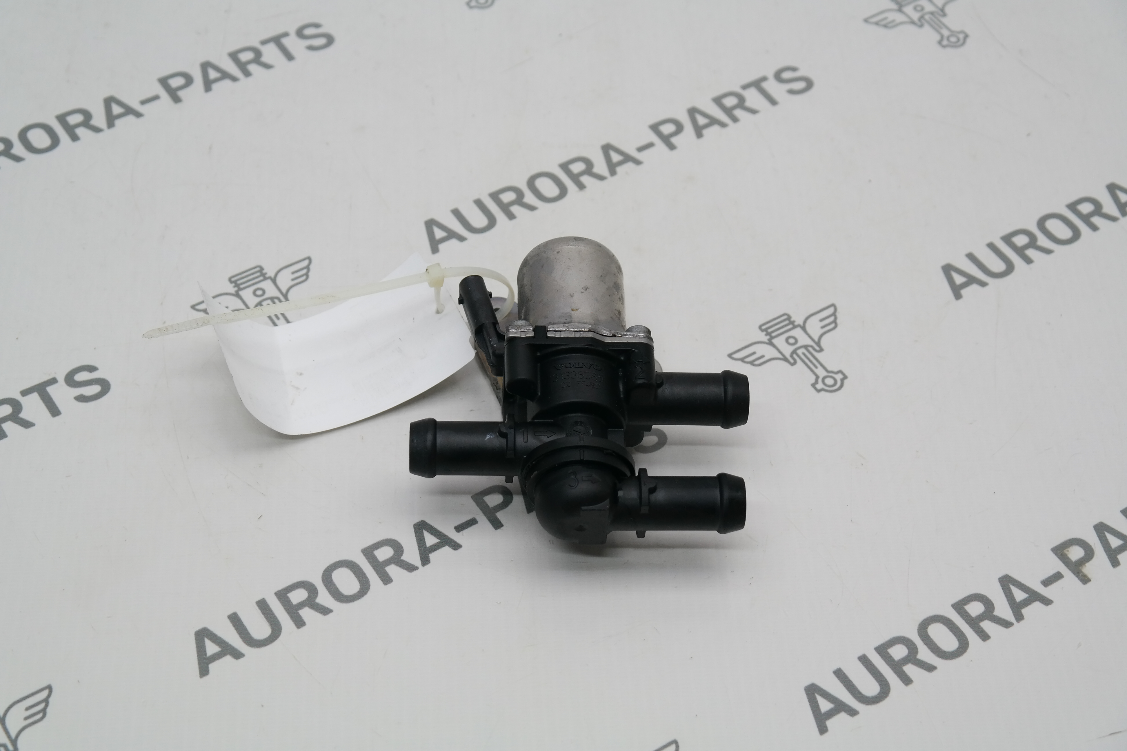 Клапан охлаждающей жидкости Volvo XC90