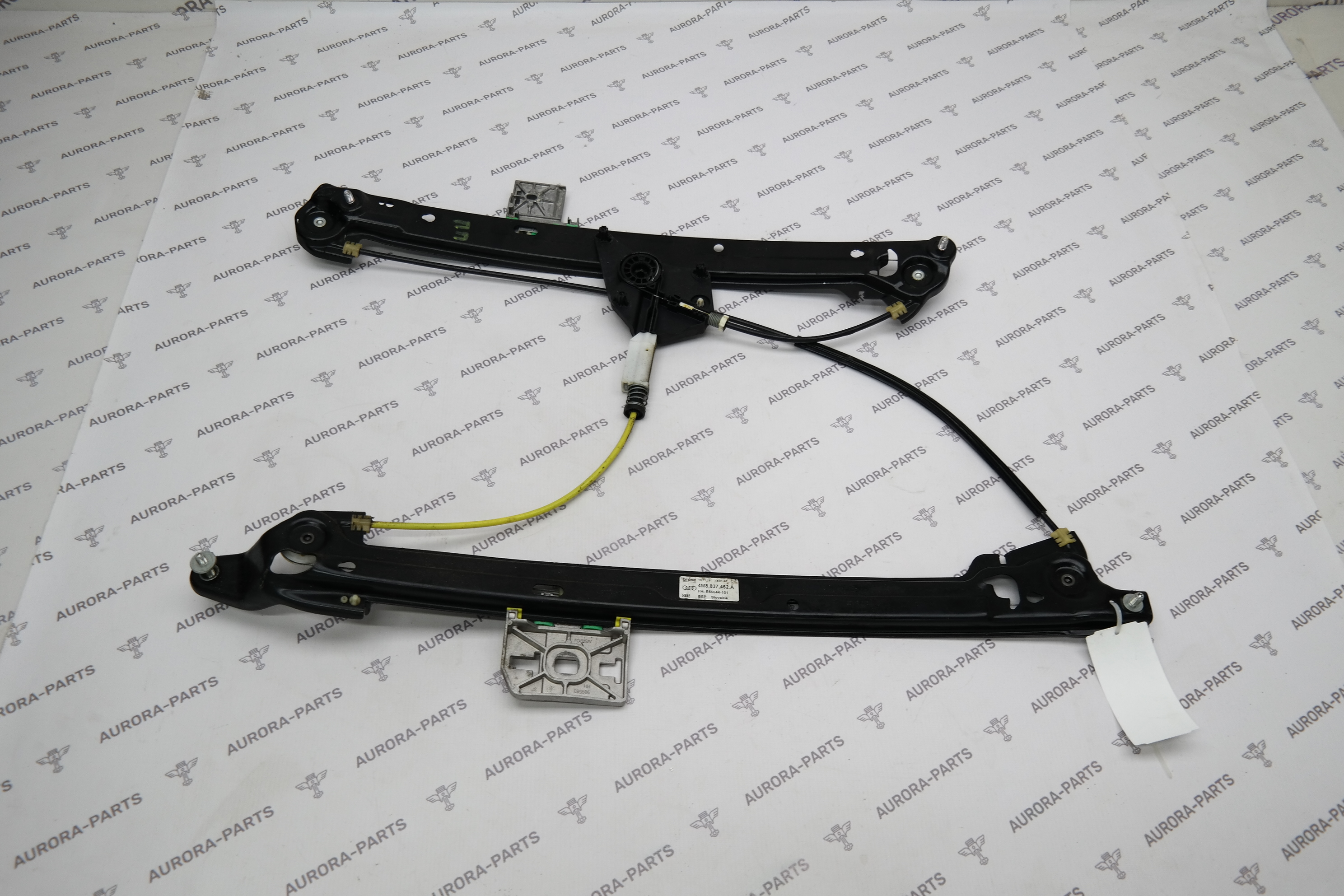 Стеклоподъемник двери передней RH Audi Q8