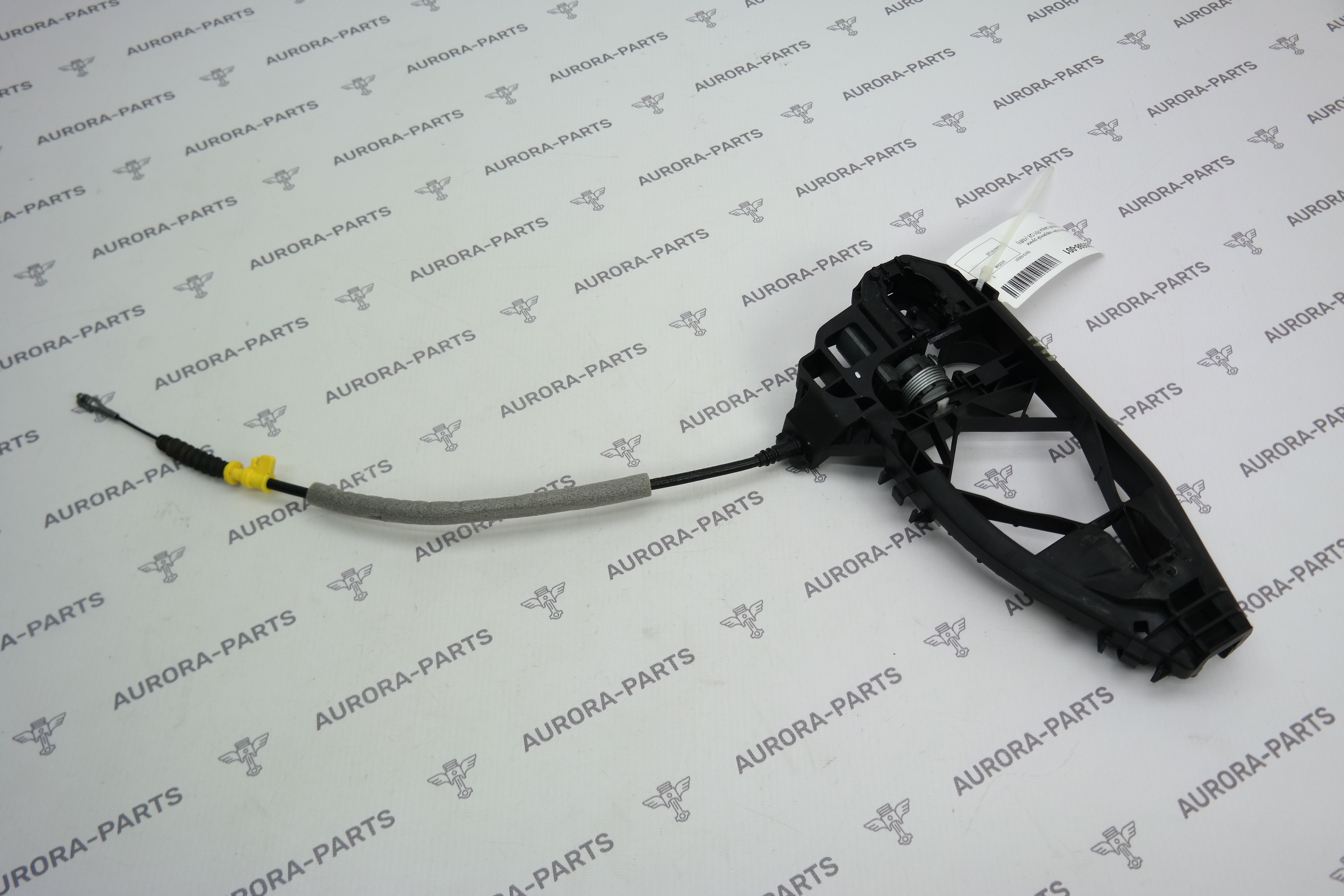 Кронштейн наружной ручки передней двери RH Audi Q8