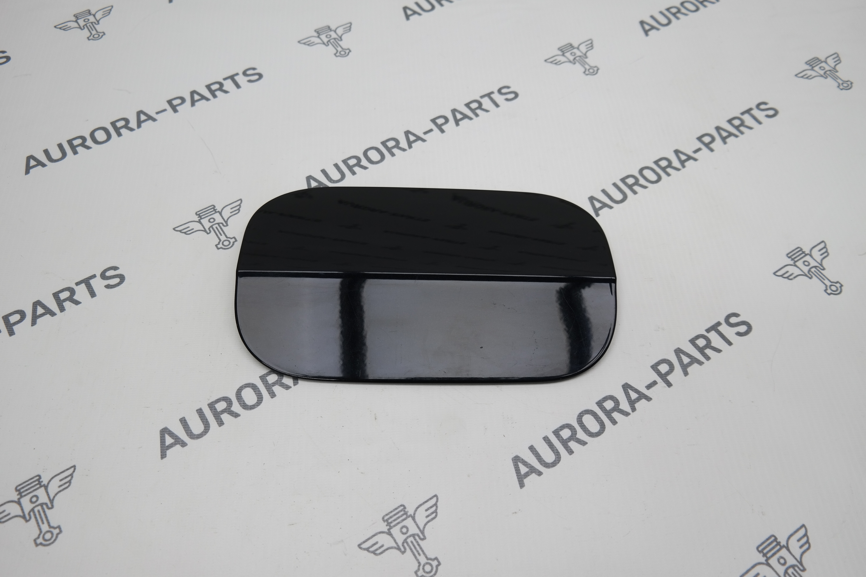 Крышка лючка заливной горловины топливного бака Audi Q7