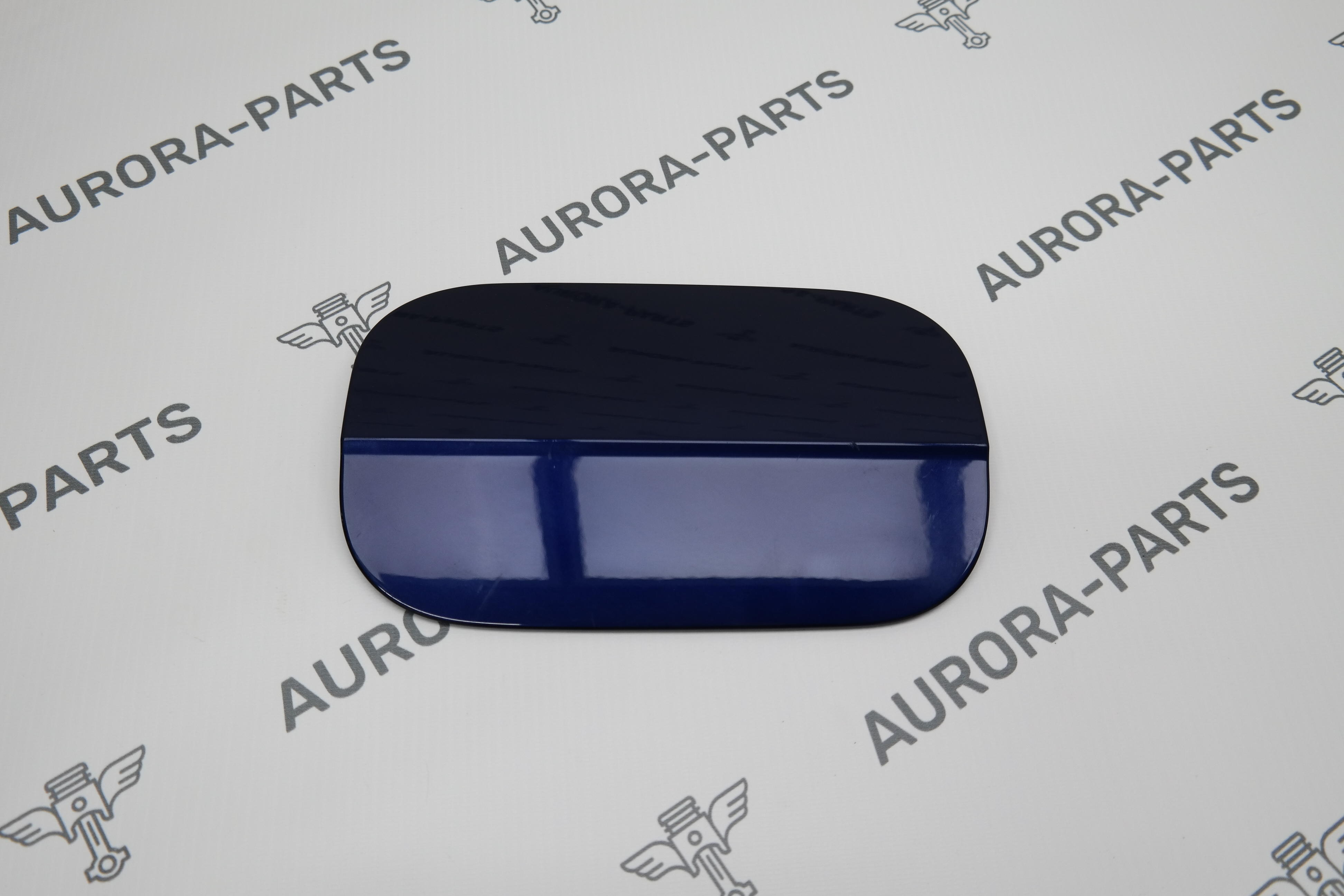 Крышка лючка заливной горловины топливного бака Audi Q7