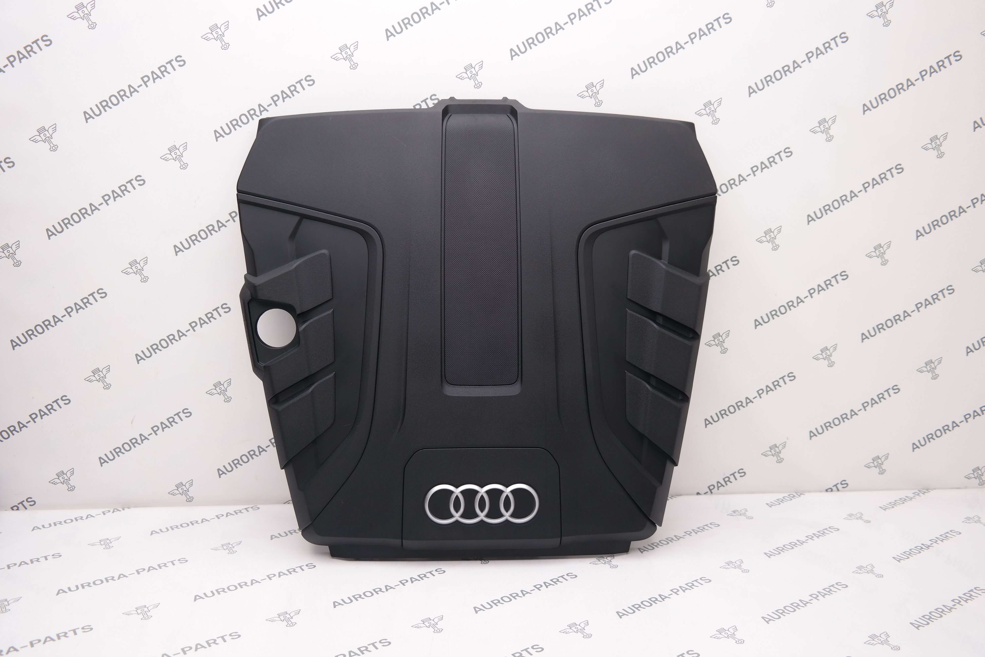 Крышка двигателя декоративная Audi Q7