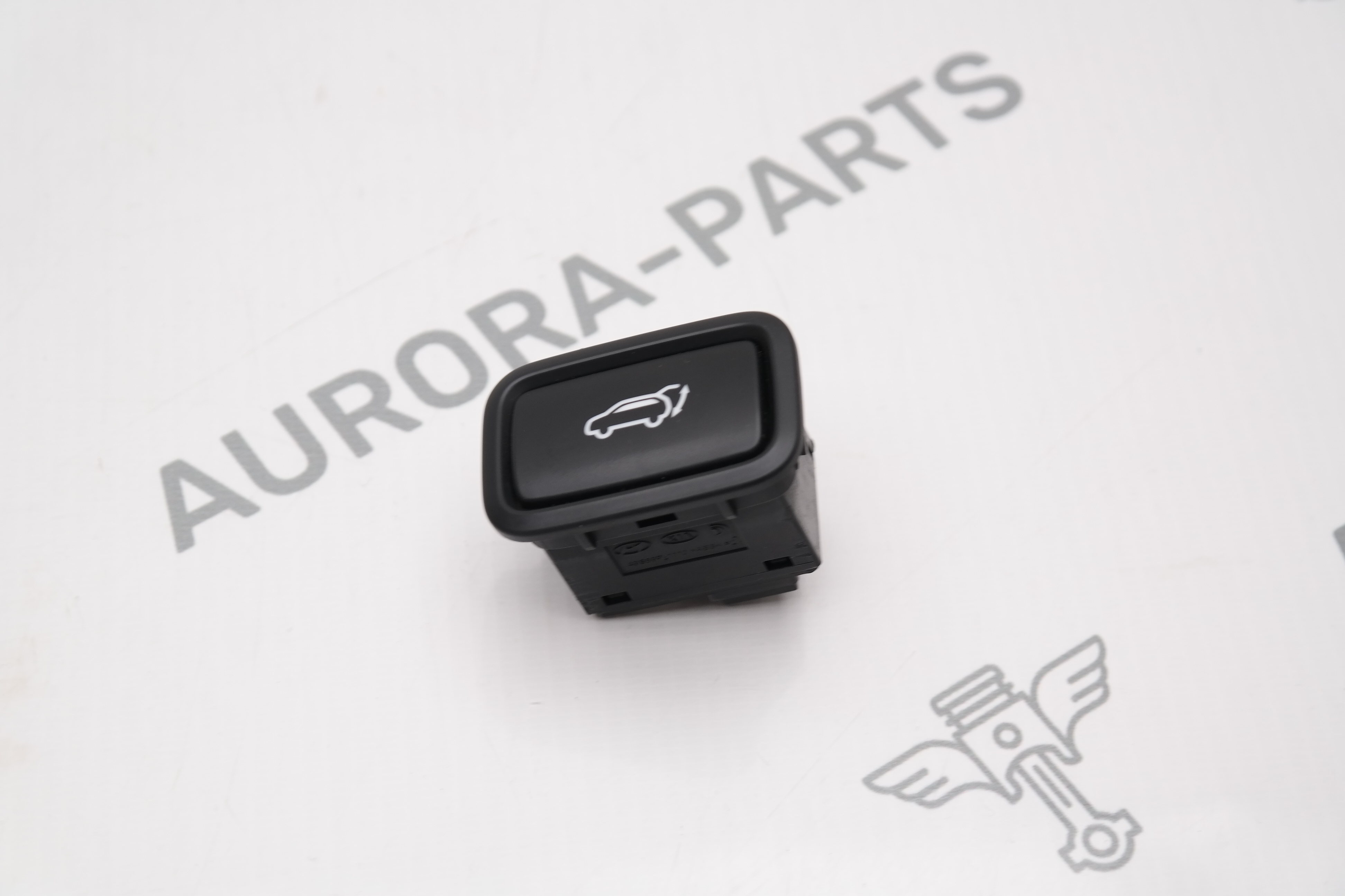 Кнопка закрывания крышки багажника Hyundai Tucson