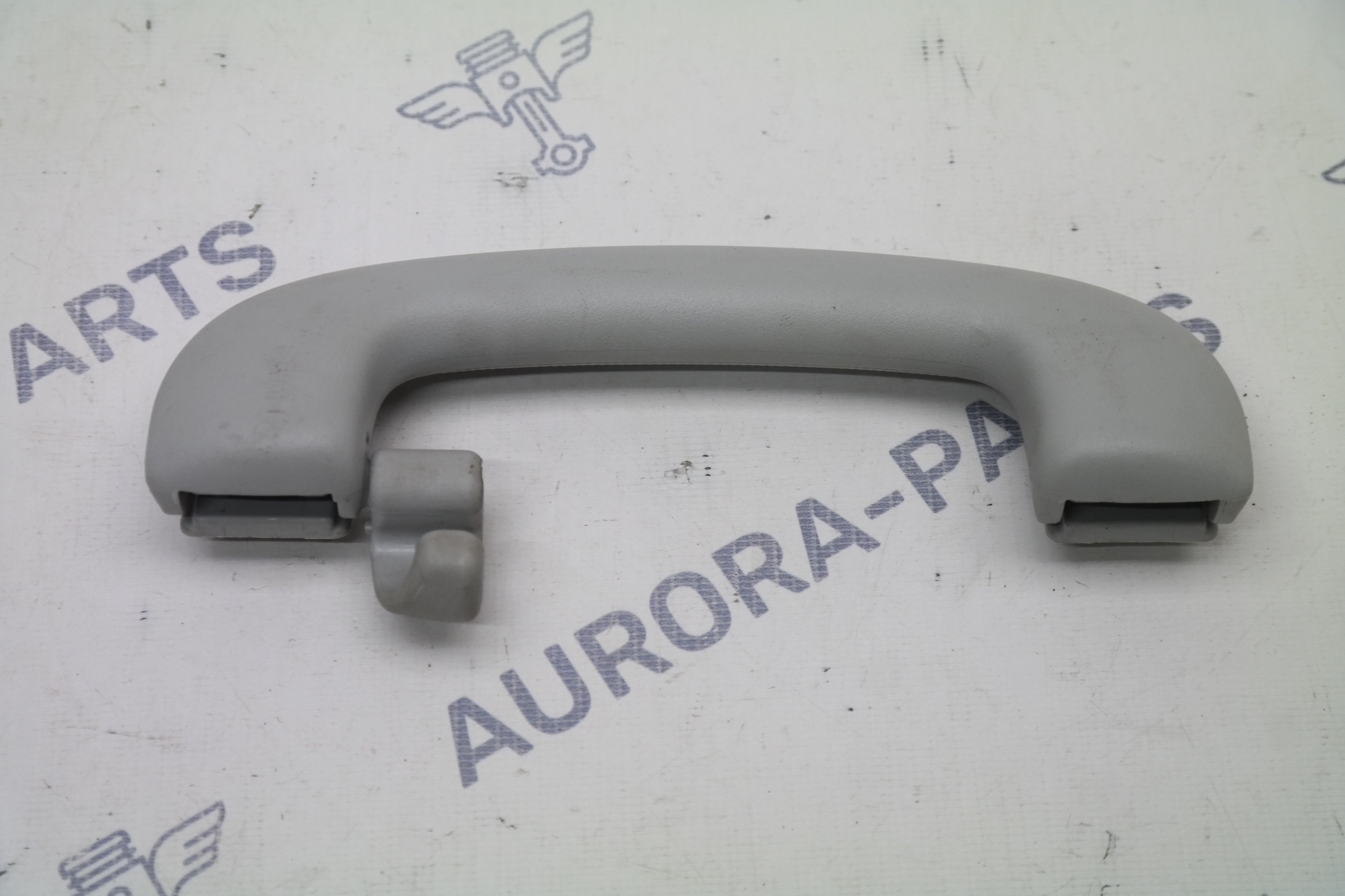 Ручка потолочная задняя RH Kia Sorento