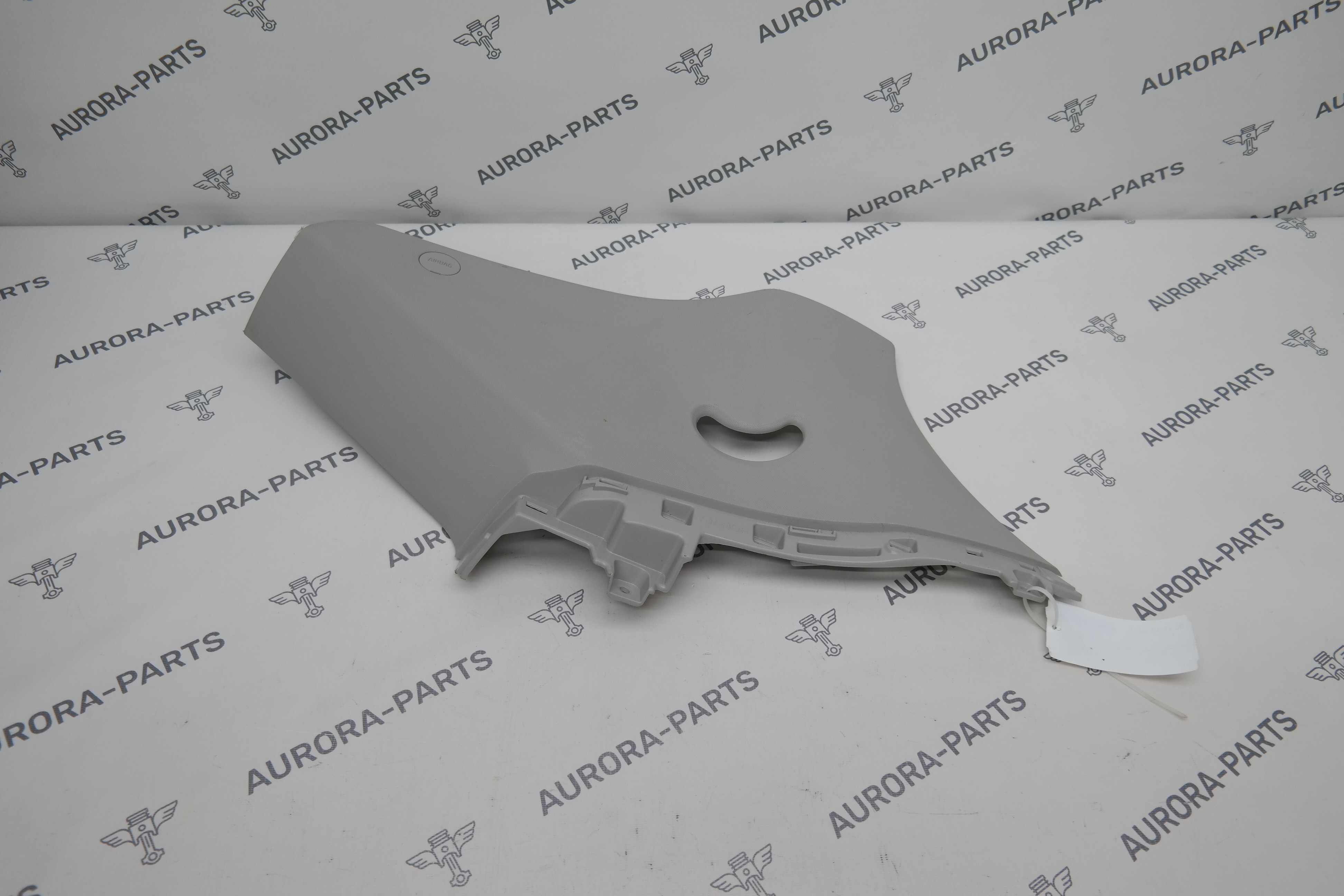 Обшивка стойки D RH Kia Sorento