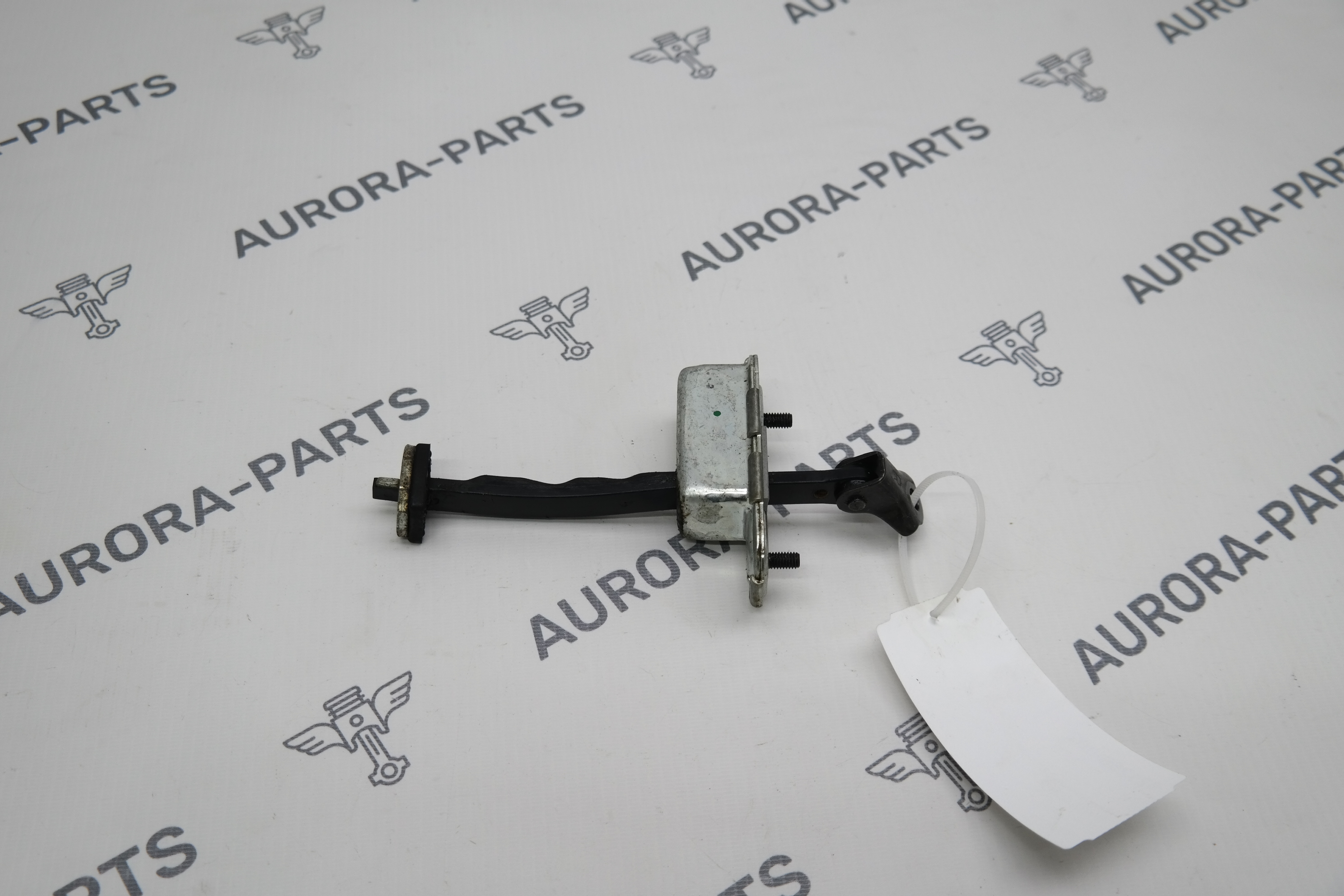 Ограничитель передней двери RH Hyundai Tucson