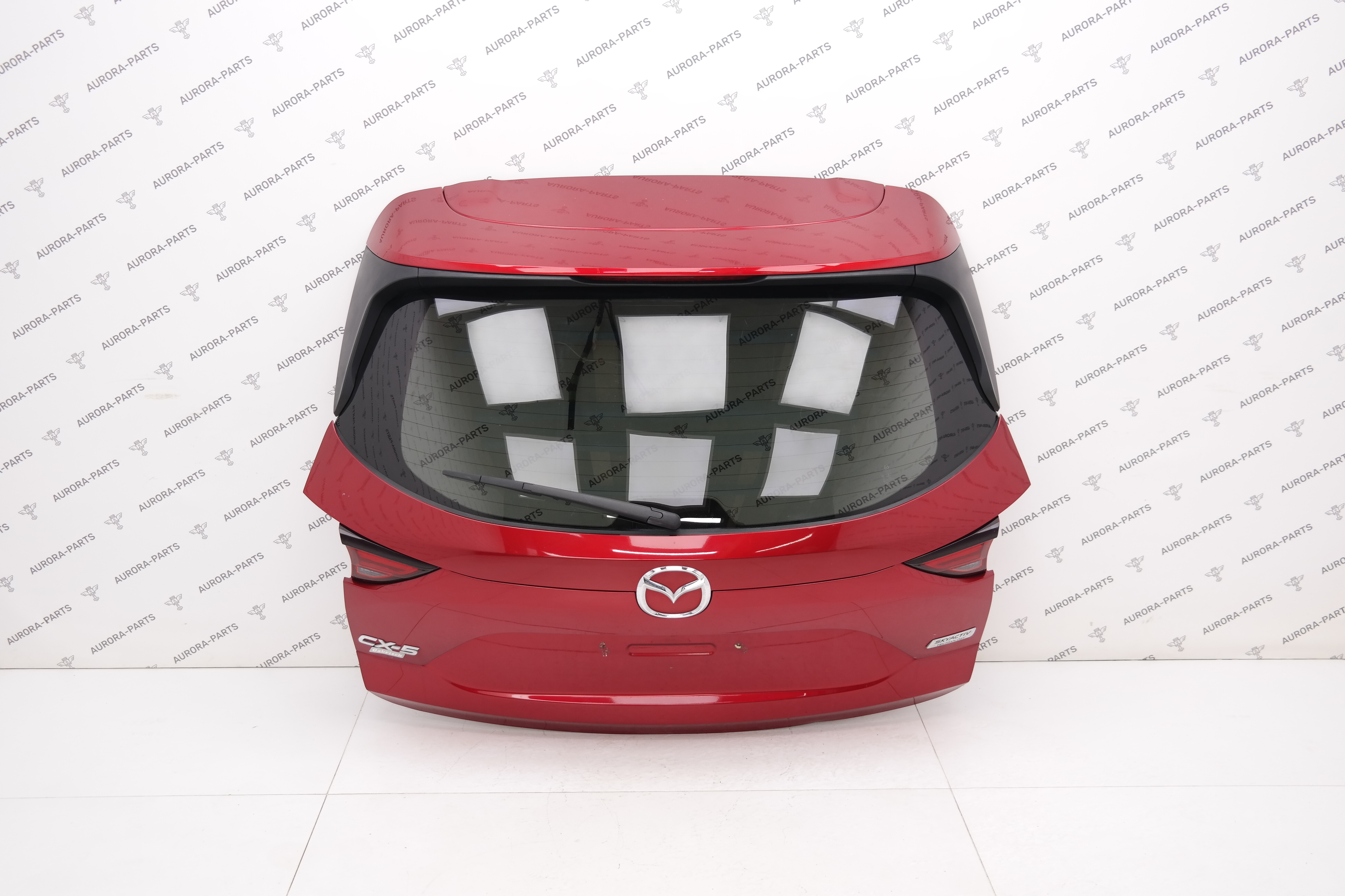 Крышка багажника в сборе с фонарями Mazda CX-5