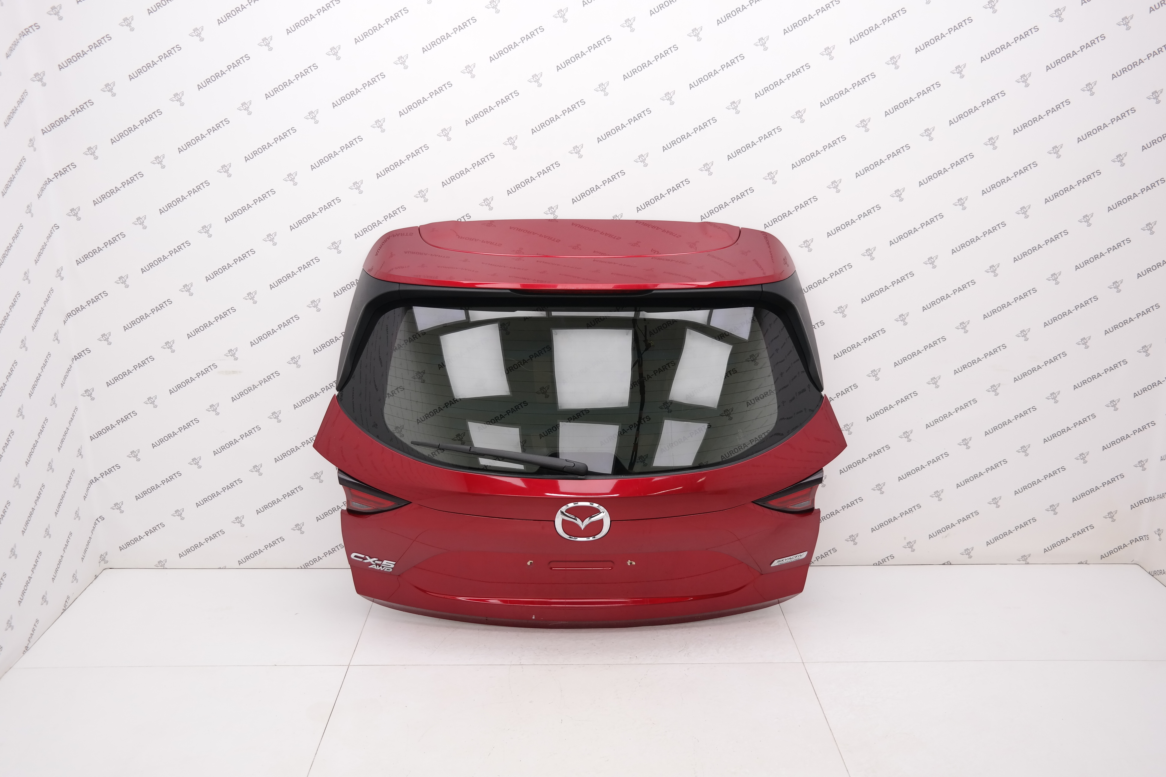 Крышка багажника в сборе с фонарями Mazda CX-5